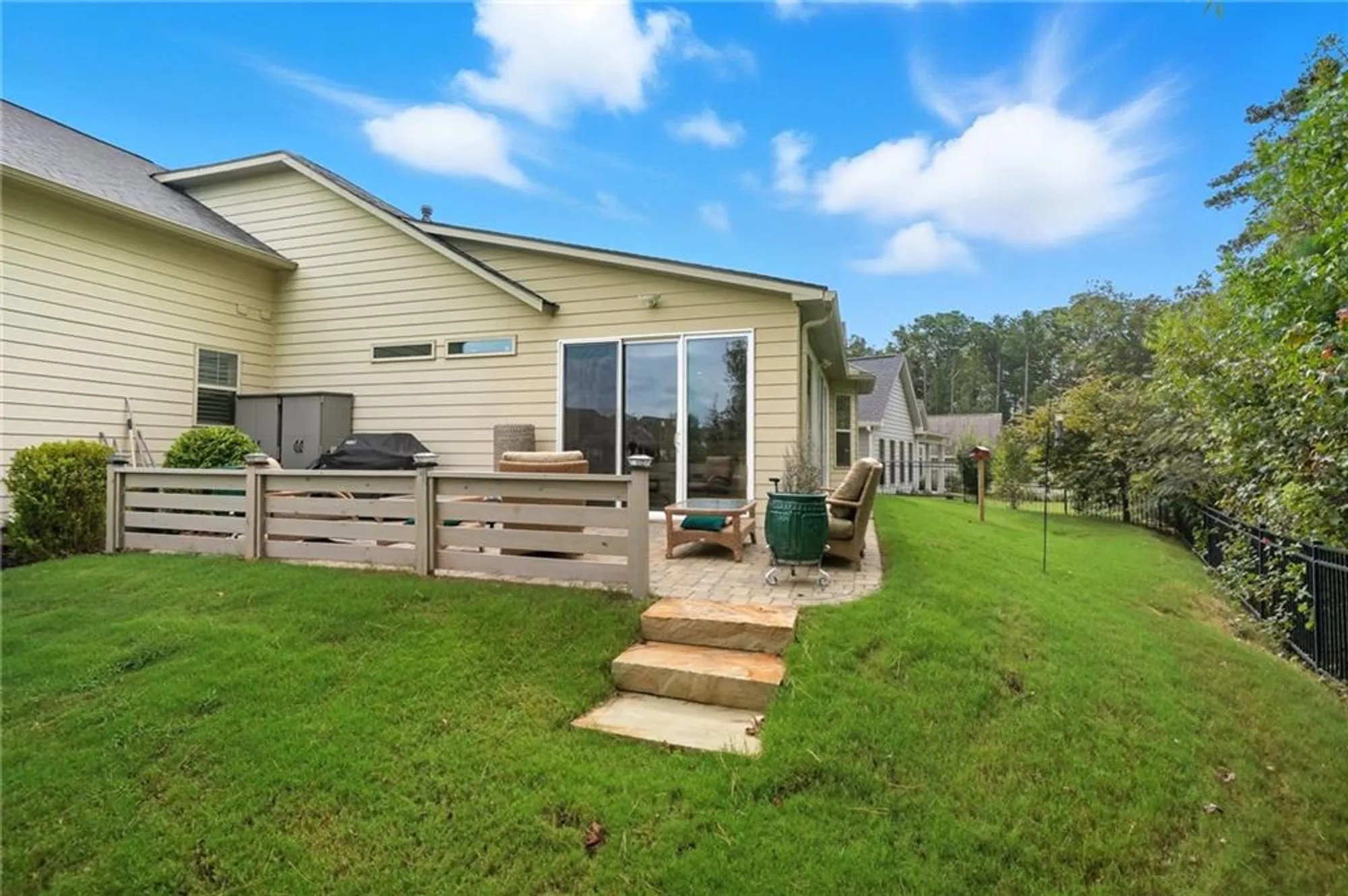 Property Slideshow image 37 of 62 | 158 laurel overlook, Canton, GA, 30114