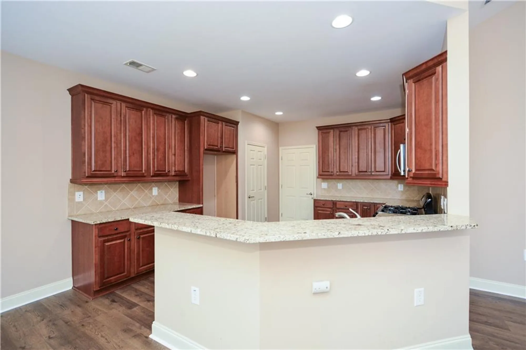 Property Slideshow image 10 of 55 | 219 orchards cir, Woodstock, GA, 30188