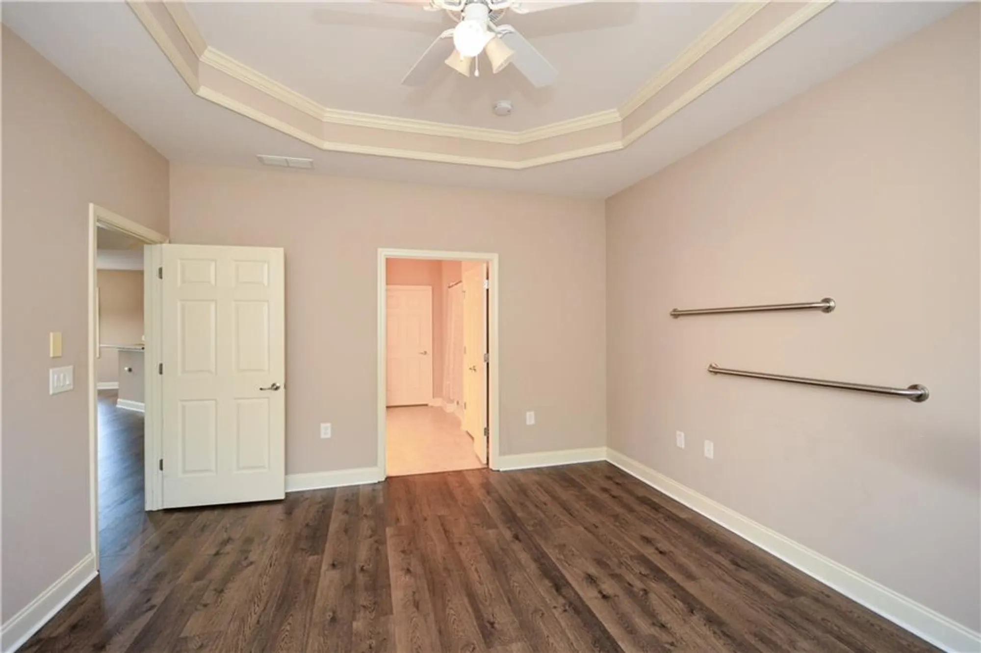 Property Slideshow image 19 of 55 | 219 orchards cir, Woodstock, GA, 30188