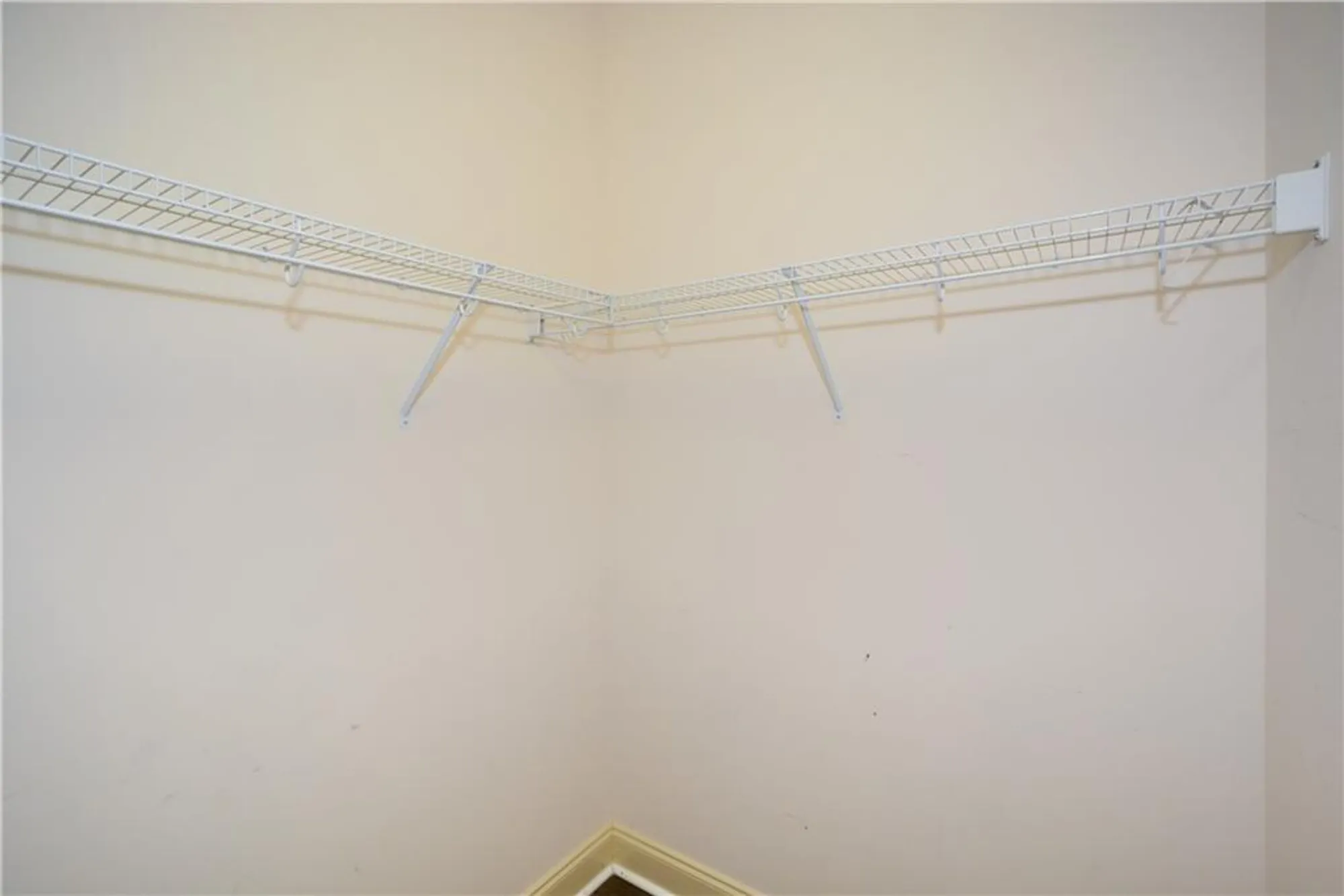 Property Slideshow image 23 of 55 | 219 orchards cir, Woodstock, GA, 30188