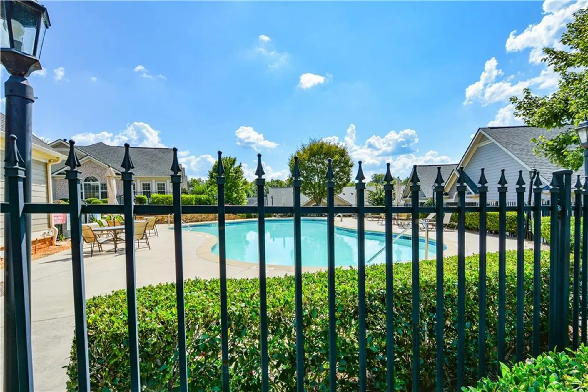 Property Slideshow image 40 of 55 | 219 orchards cir, Woodstock, GA, 30188