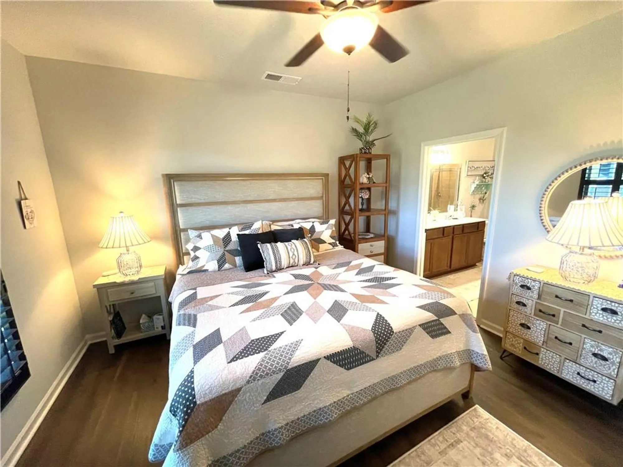 Property Slideshow image 26 of 68 | 5709 grapewood st, Hoschton, GA, 30548