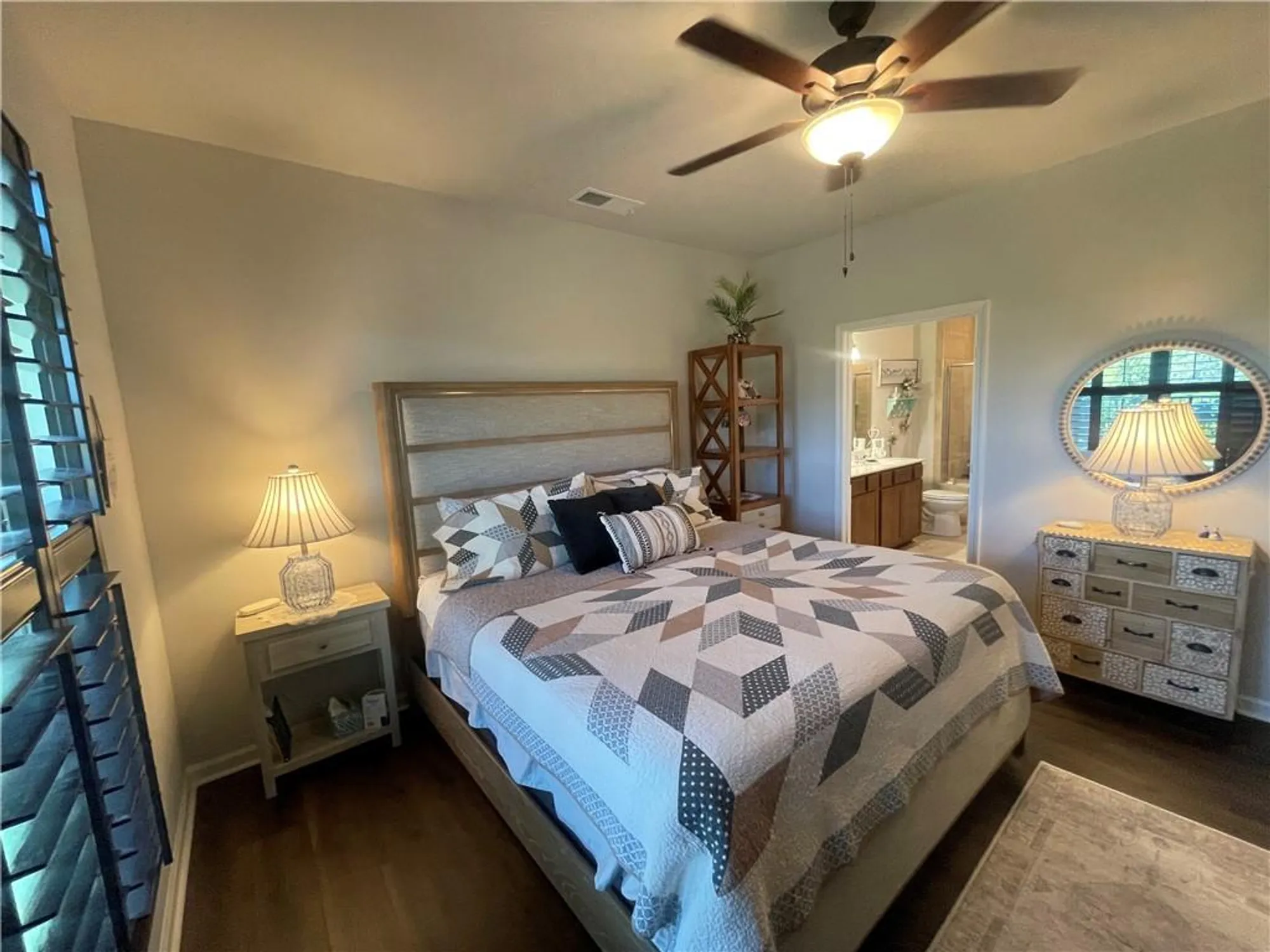 Property Slideshow image 34 of 68 | 5709 grapewood st, Hoschton, GA, 30548