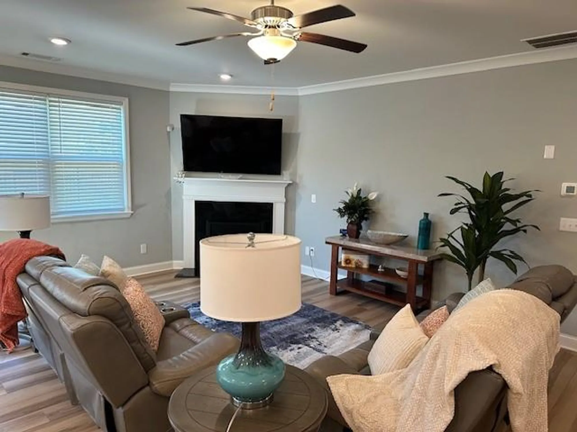 Property Slideshow image 14 of 55 | 513 forest ln, Canton, GA, 30114