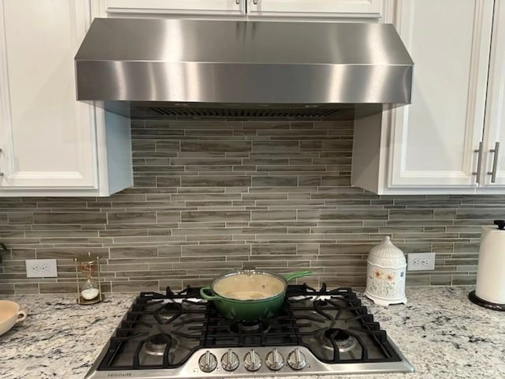 Property Slideshow image 25 of 55 | 513 forest ln, Canton, GA, 30114