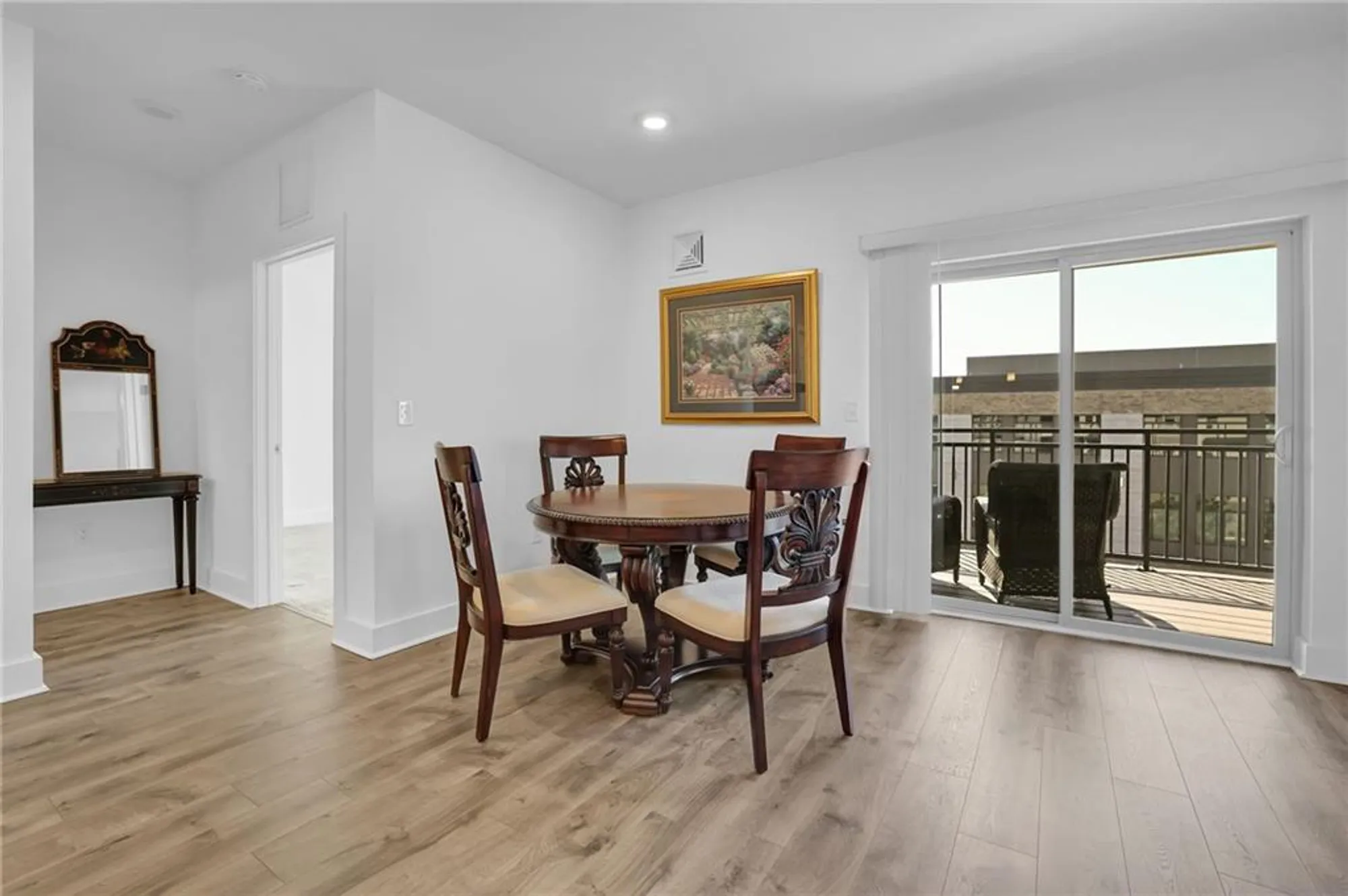 Property Slideshow image 8 of 36 | 3211 orwell way unit 4404, Cumming, GA, 30041