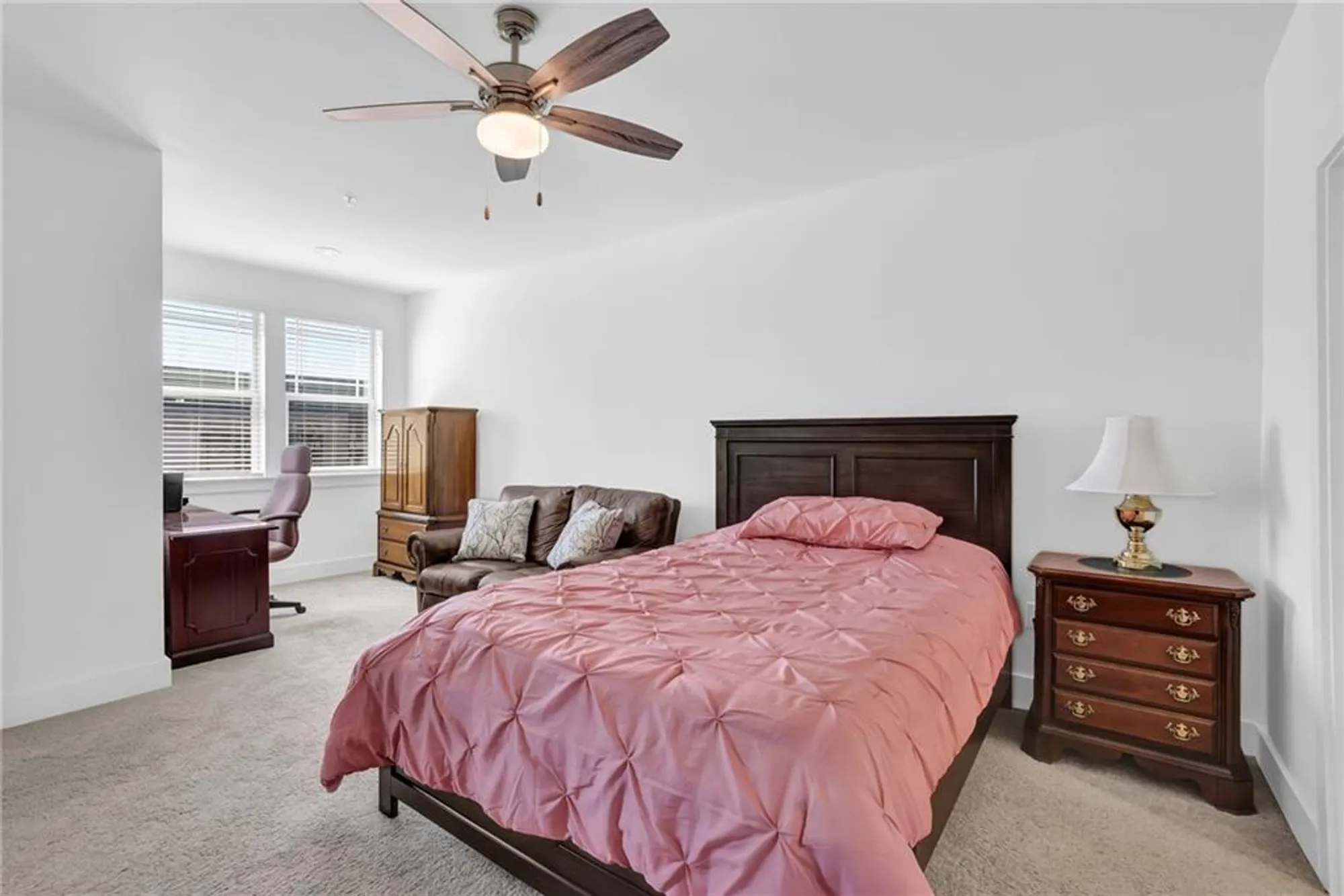 Property Slideshow image 16 of 36 | 3211 orwell way unit 4404, Cumming, GA, 30041