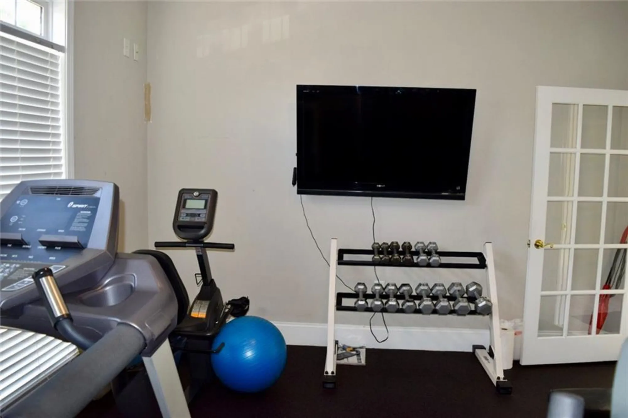 Property Slideshow image 33 of 45 | 406 sweet apple cir, Alpharetta, GA, 30004