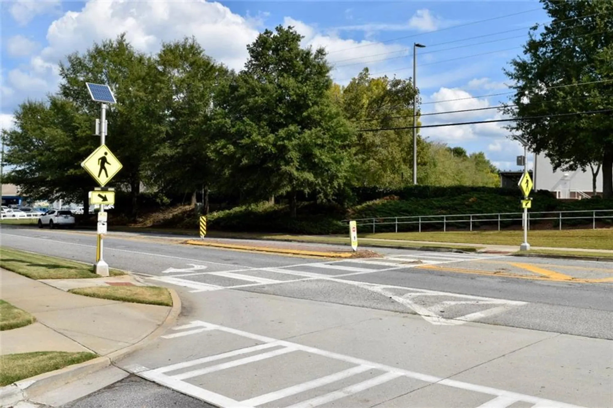 Property Slideshow image 40 of 45 | 406 sweet apple cir, Alpharetta, GA, 30004