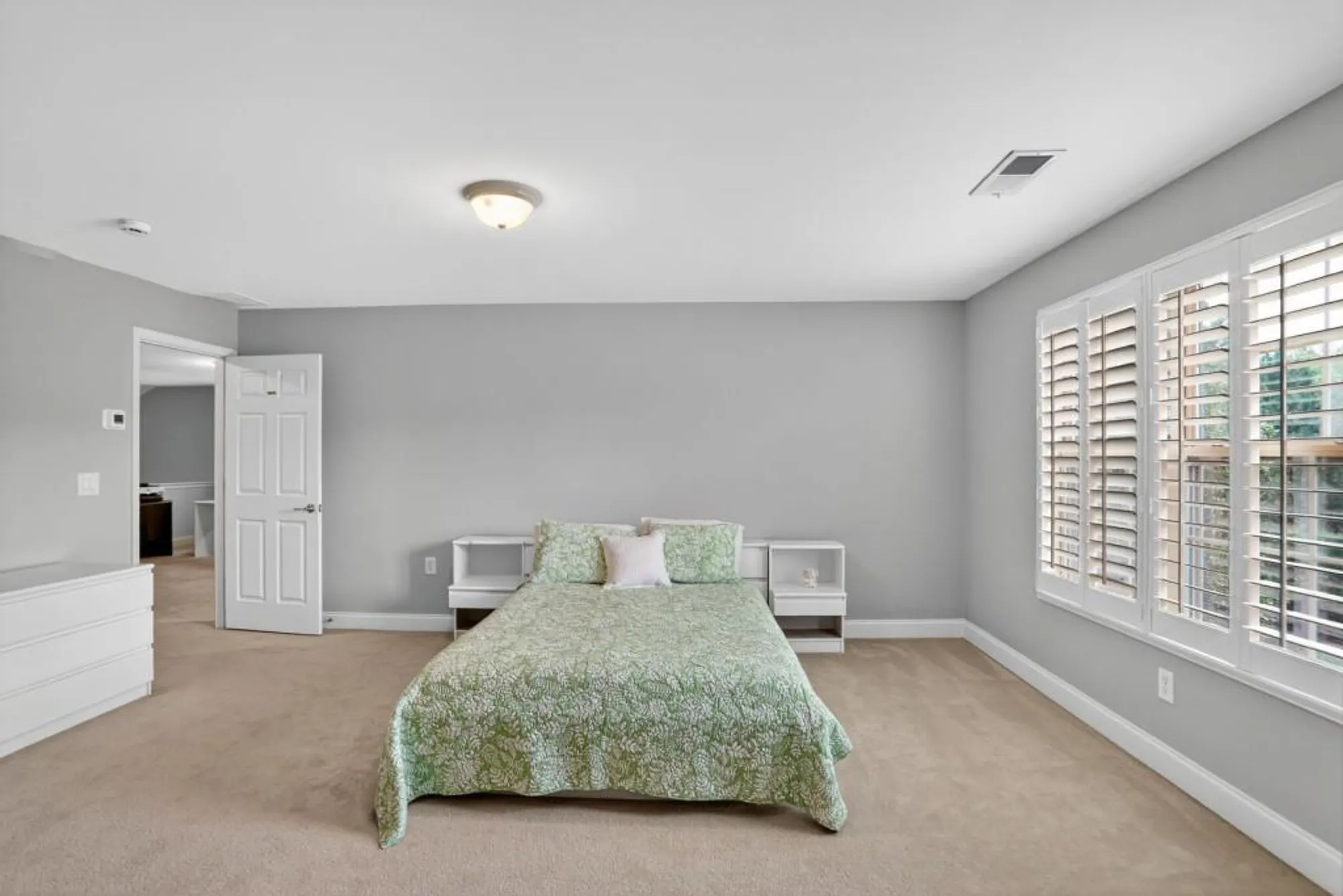 Property Slideshow image 20 of 44 | 1975 brannon commons cir 3204, Cumming, GA, 30041