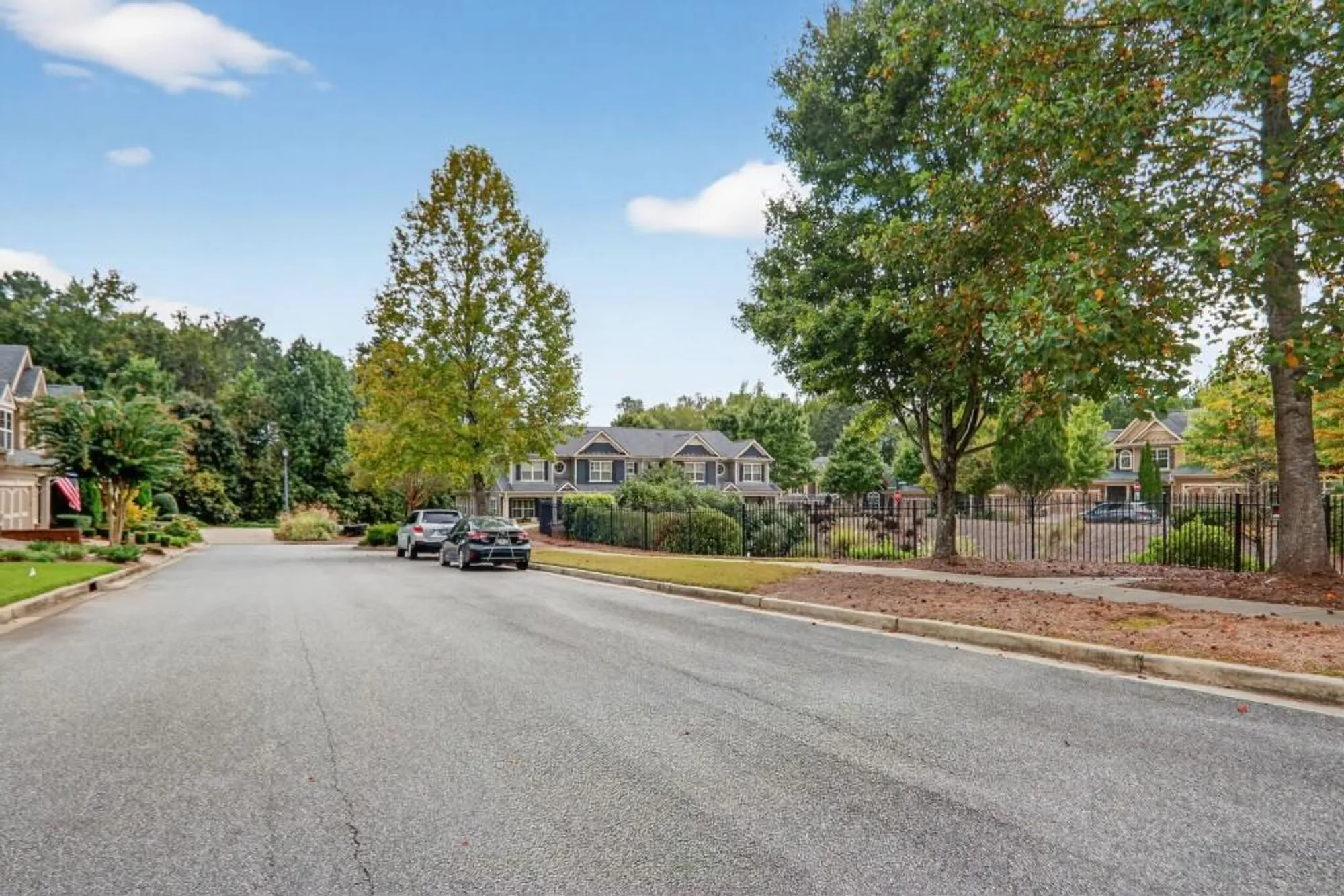 Property Slideshow image 34 of 44 | 1975 brannon commons cir 3204, Cumming, GA, 30041