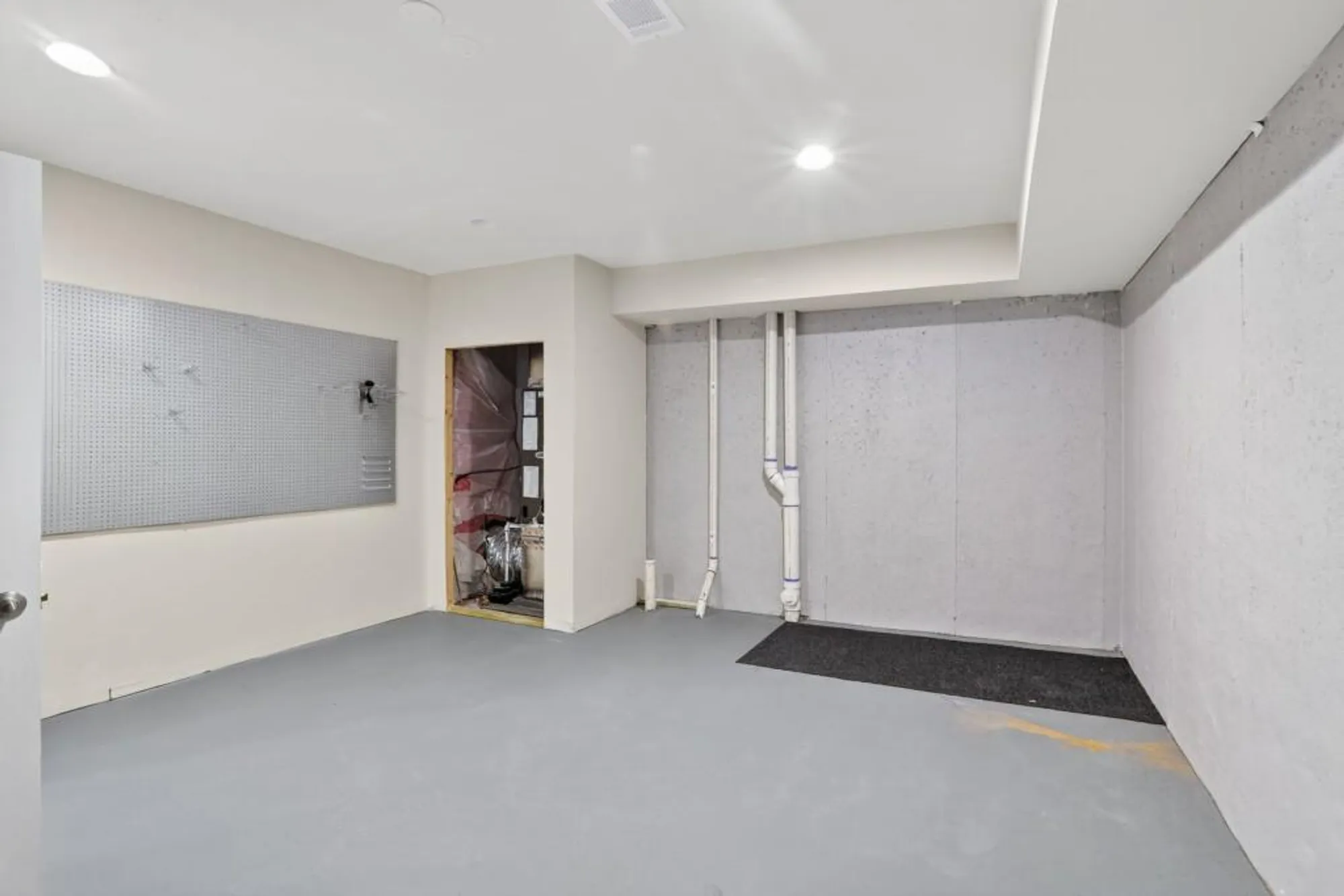 Property Slideshow image 31 of 44 | 1975 brannon commons cir 3204, Cumming, GA, 30041