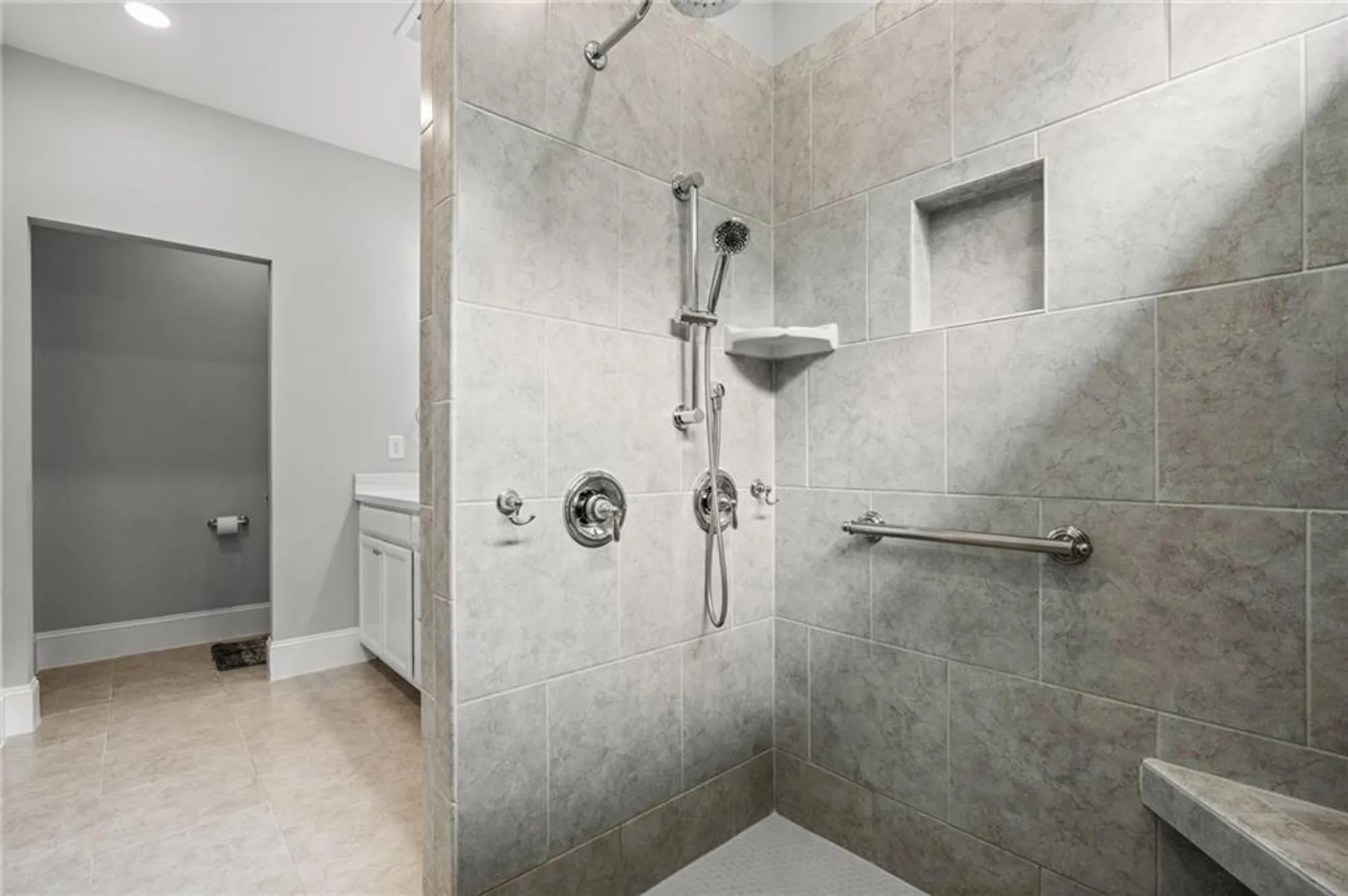 Property Slideshow image 23 of 46 | 4883 pleasantry way nw, Acworth, GA, 30101