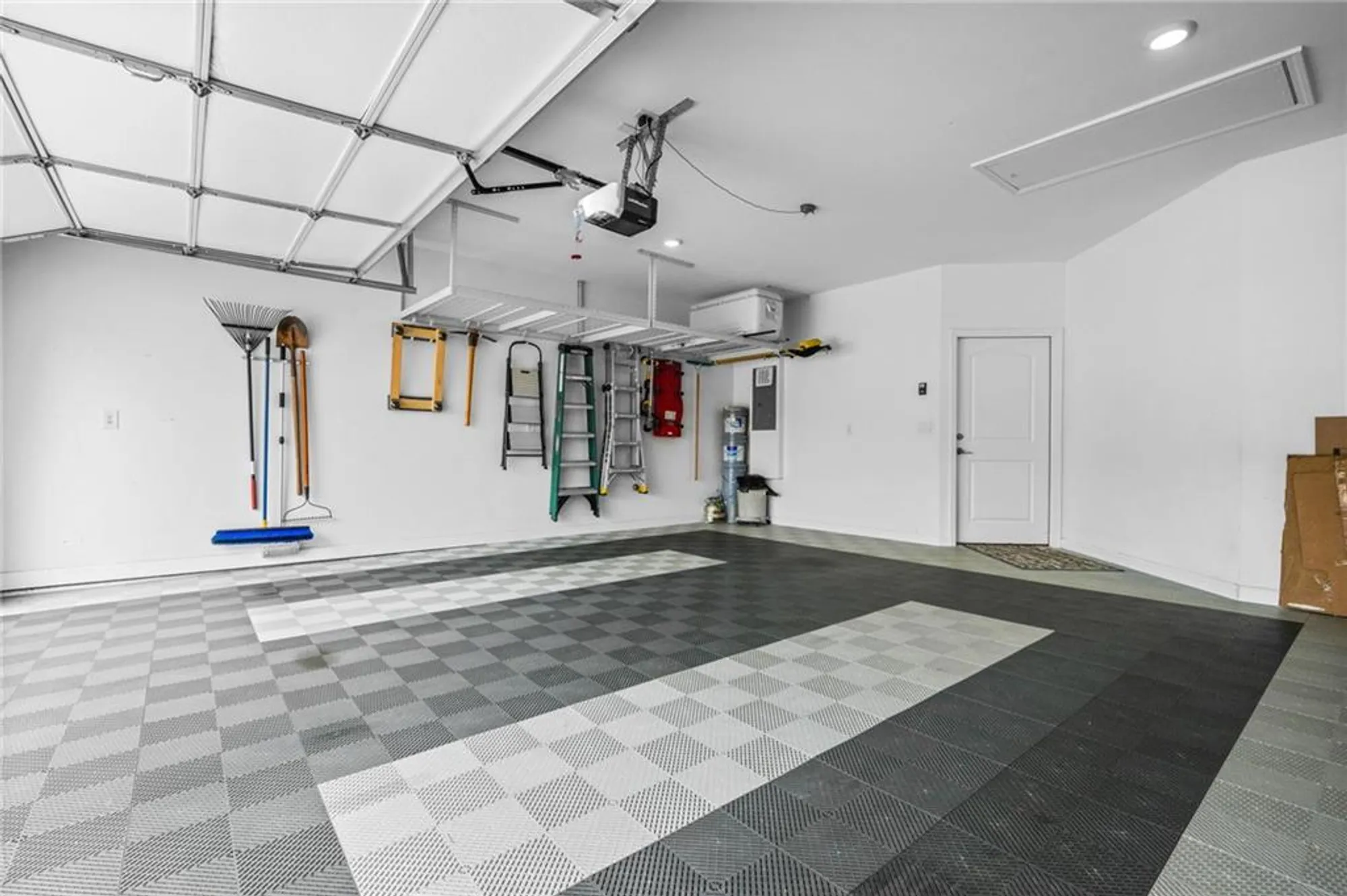 Property Slideshow image 34 of 46 | 4883 pleasantry way nw, Acworth, GA, 30101