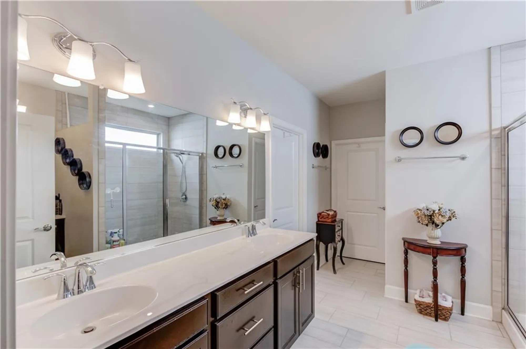 Property Slideshow image 21 of 56 | 5952 ventura pl, Hoschton, GA, 30548