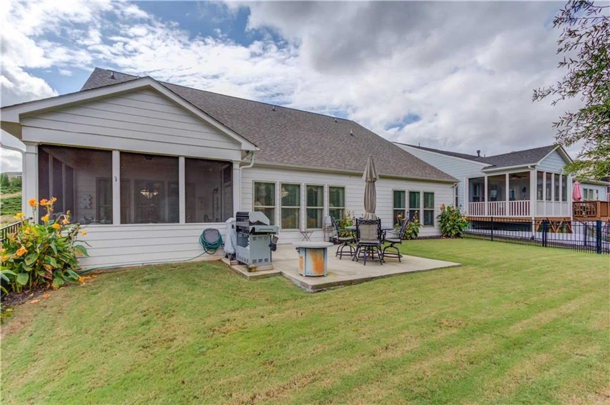 Property Slideshow image 43 of 56 | 5952 ventura pl, Hoschton, GA, 30548