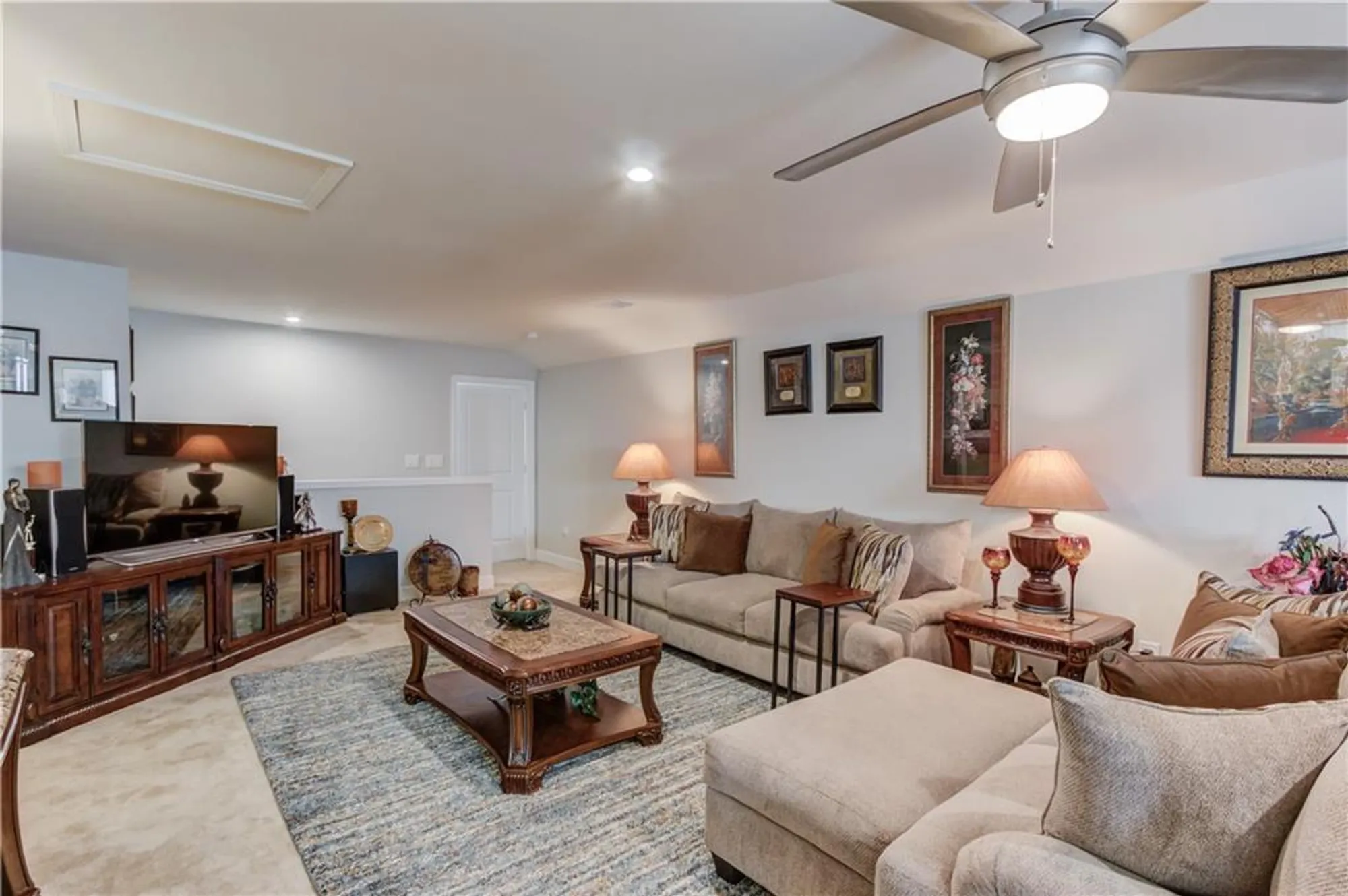 Property Slideshow image 35 of 56 | 5952 ventura pl, Hoschton, GA, 30548