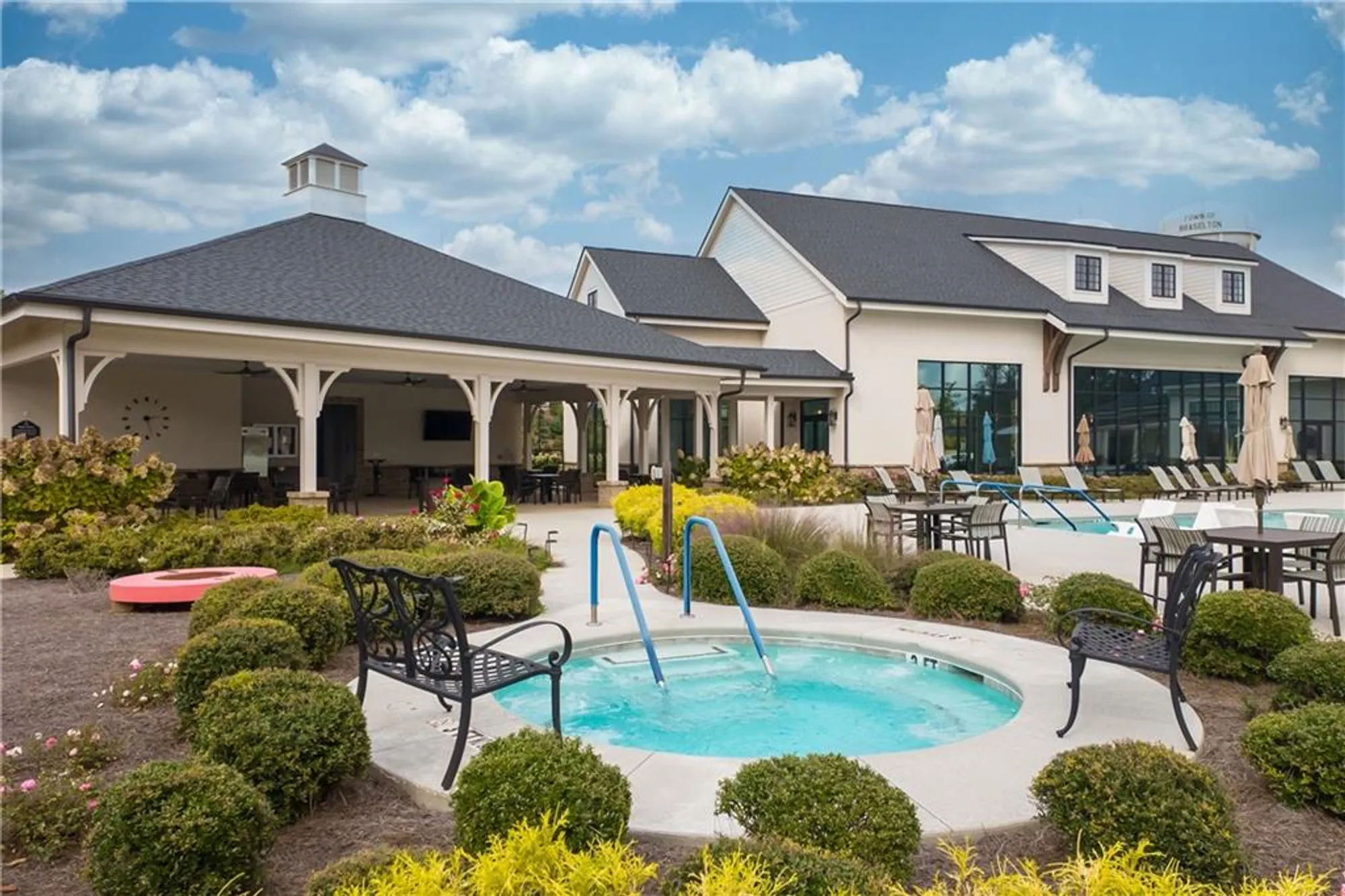 Property Slideshow image 49 of 56 | 5952 ventura pl, Hoschton, GA, 30548