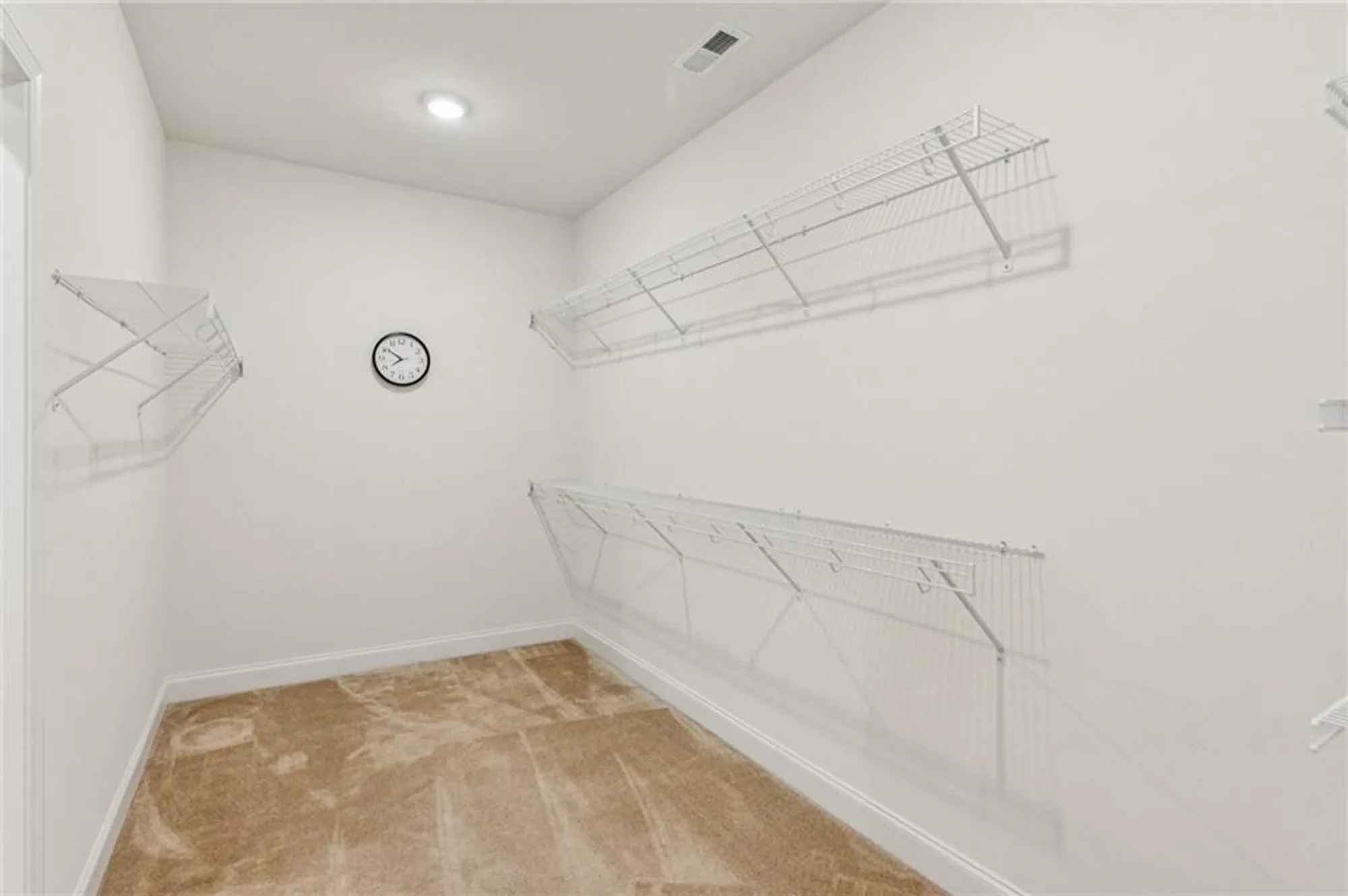 Property Slideshow image 23 of 44 | 1001 lexington green pnes, Cumming, GA, 30040