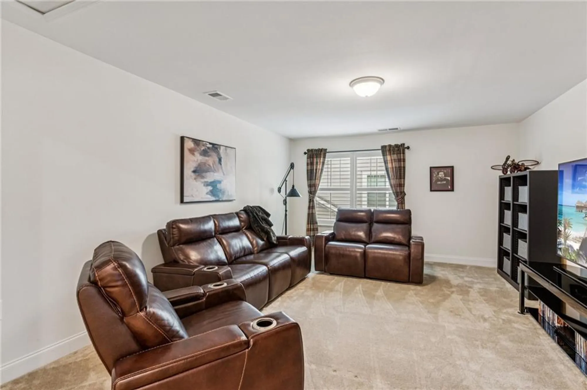 Property Slideshow image 24 of 44 | 1001 lexington green pnes, Cumming, GA, 30040