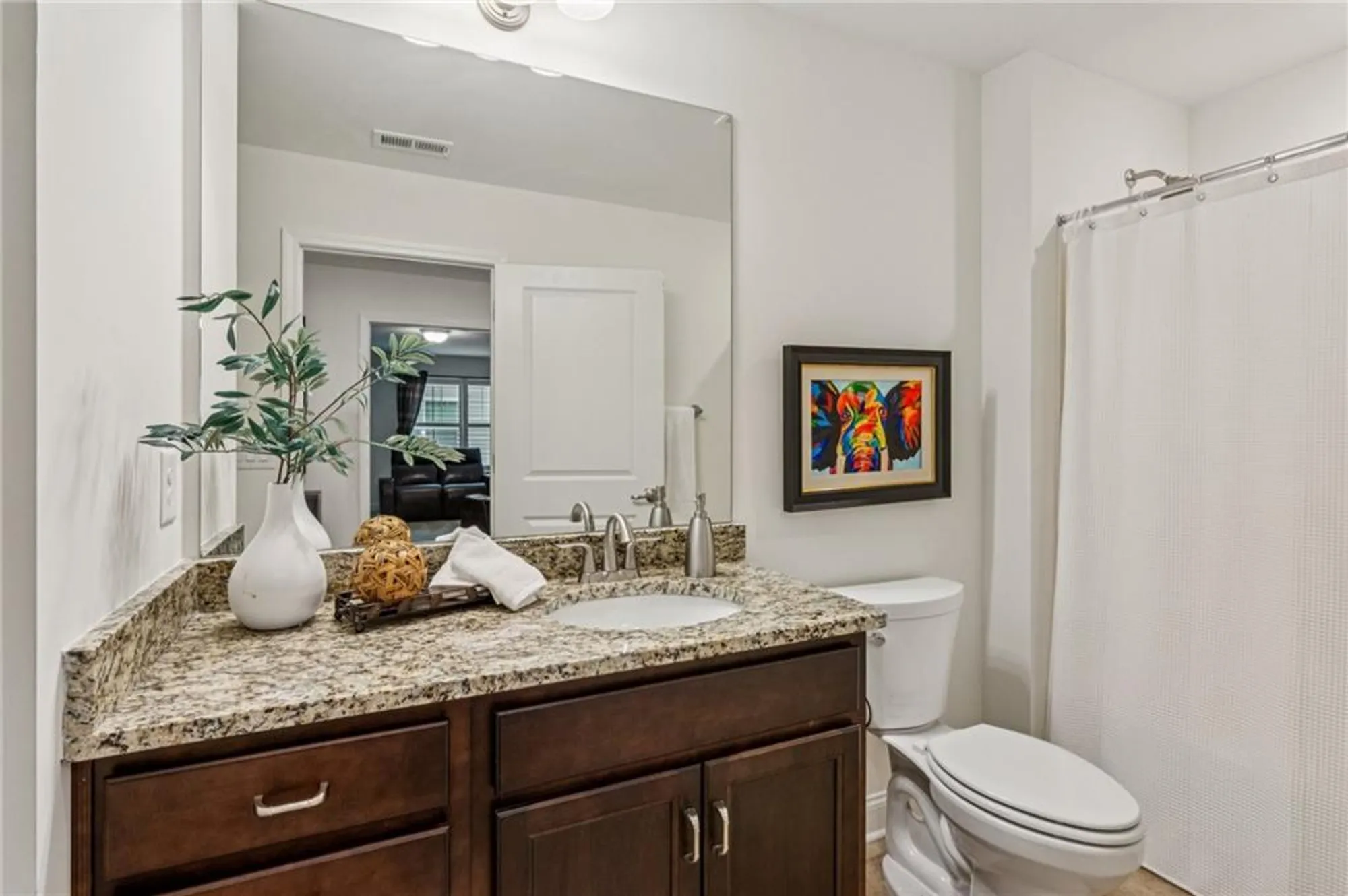 Property Slideshow image 28 of 44 | 1001 lexington green pnes, Cumming, GA, 30040