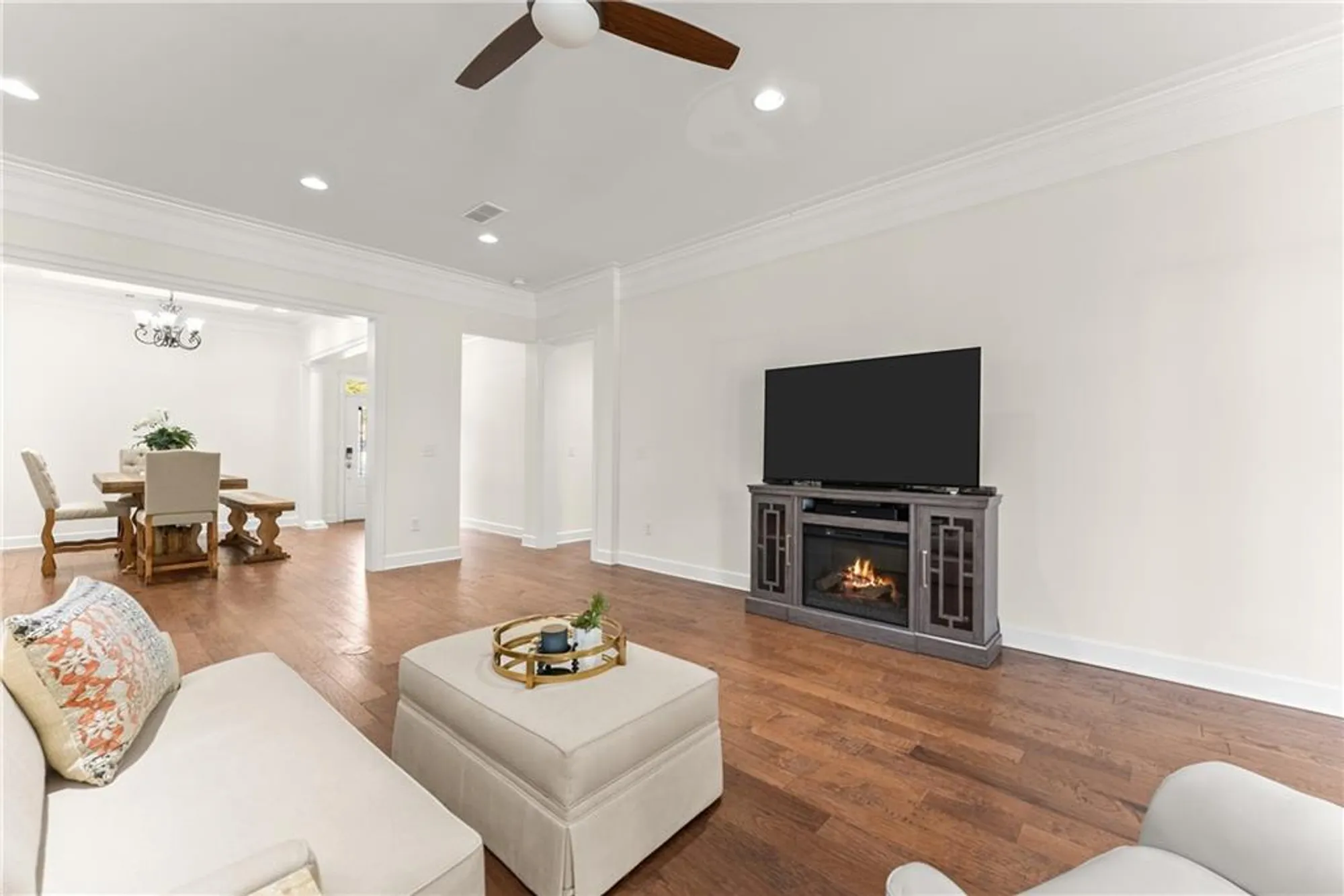 Property Slideshow image 5 of 58 | 3133 scarlet oak ln, Gainesville, GA, 30504