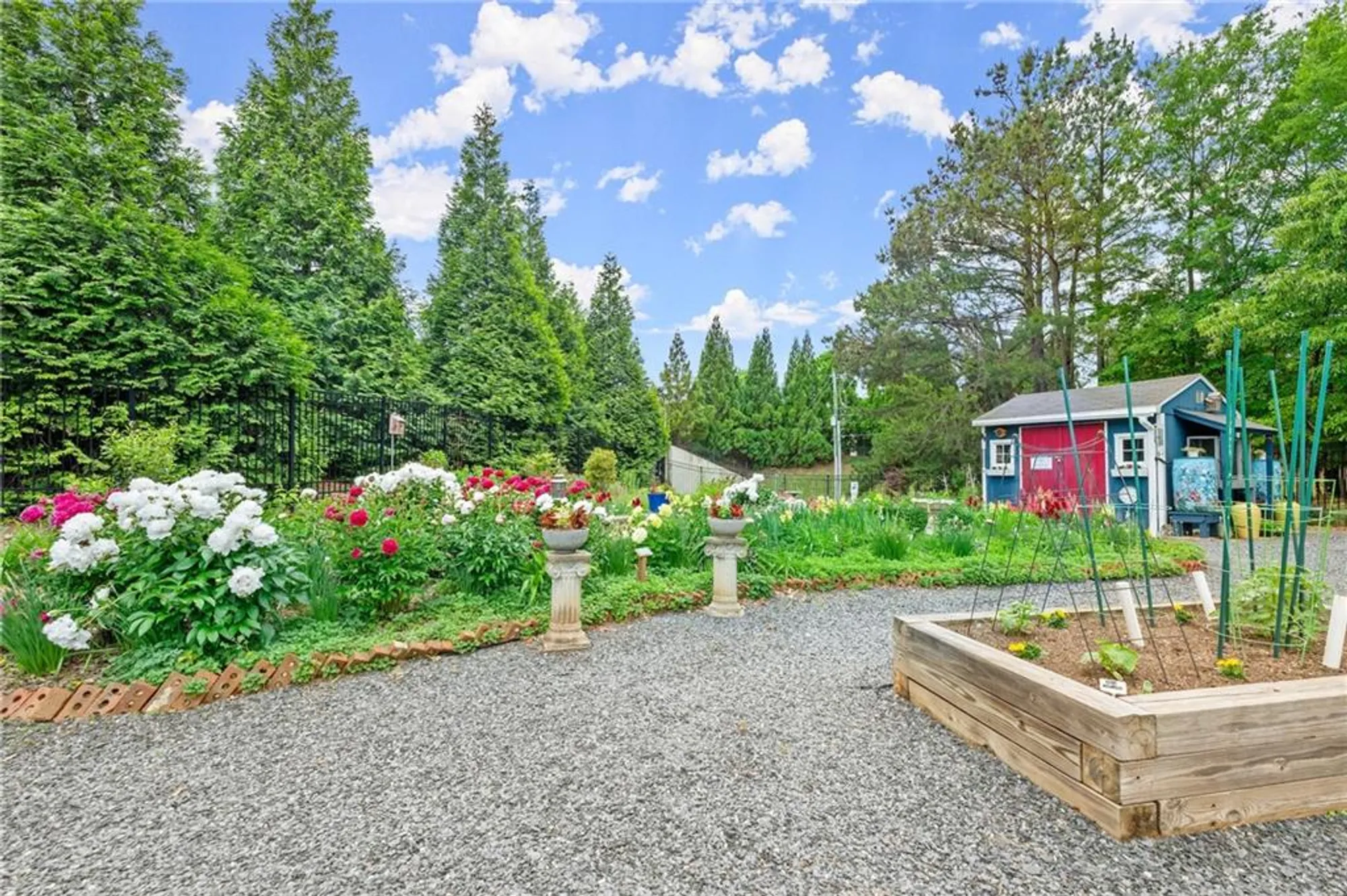 Property Slideshow image 26 of 58 | 3133 scarlet oak ln, Gainesville, GA, 30504