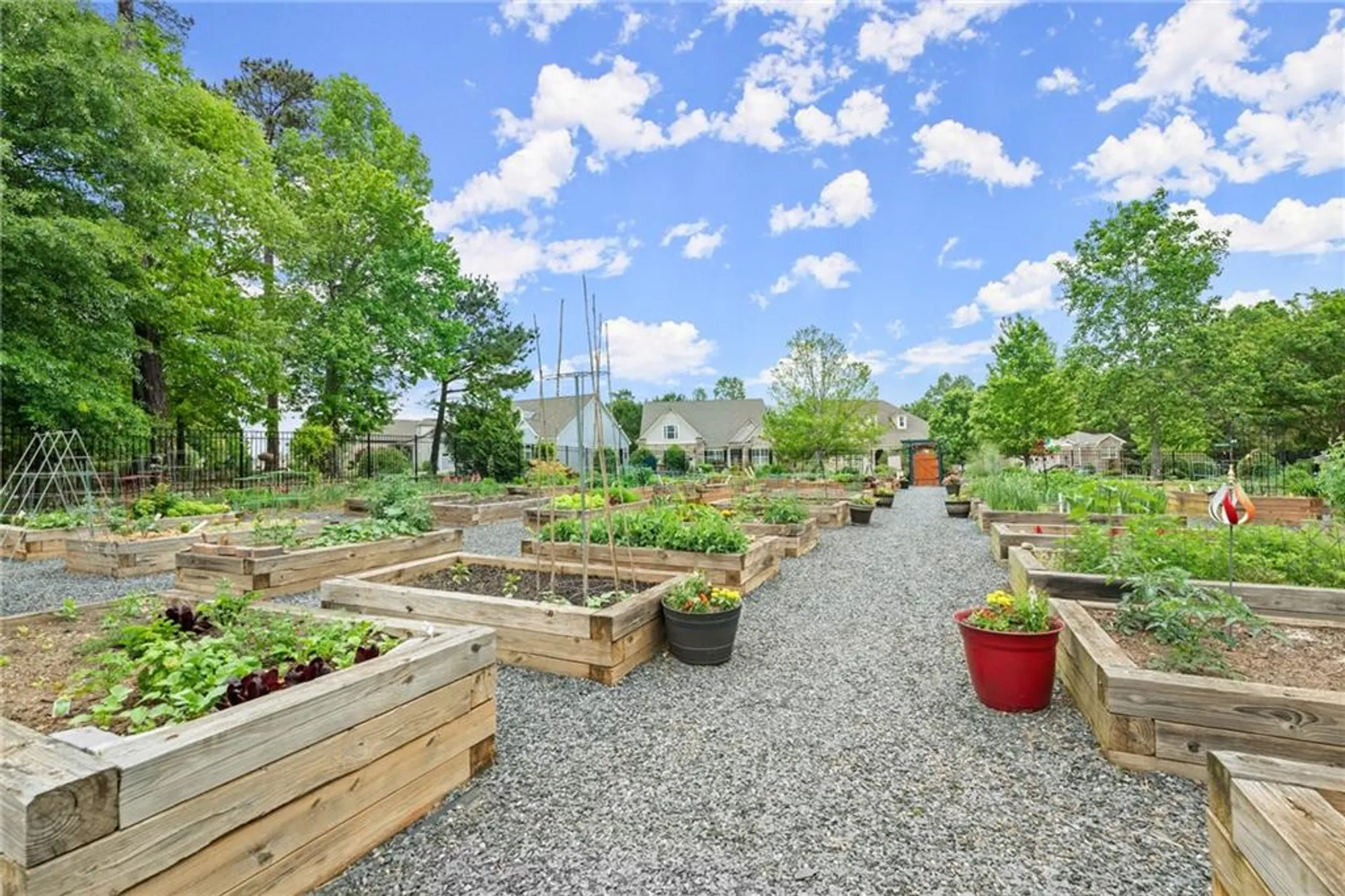 Property Slideshow image 27 of 58 | 3133 scarlet oak ln, Gainesville, GA, 30504