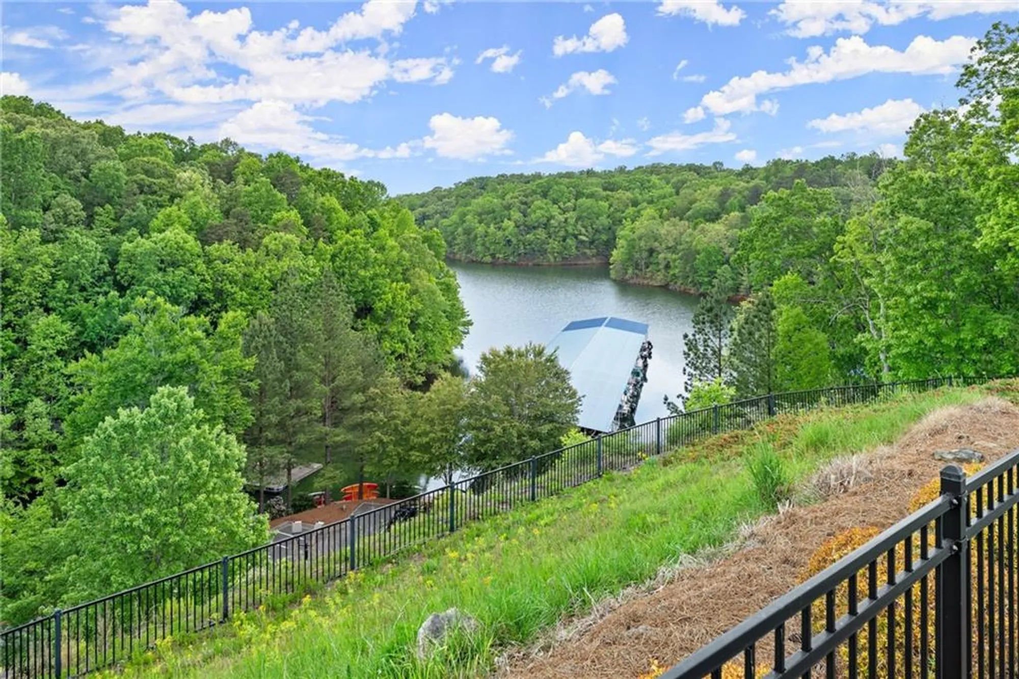 Property Slideshow image 35 of 58 | 3133 scarlet oak ln, Gainesville, GA, 30504