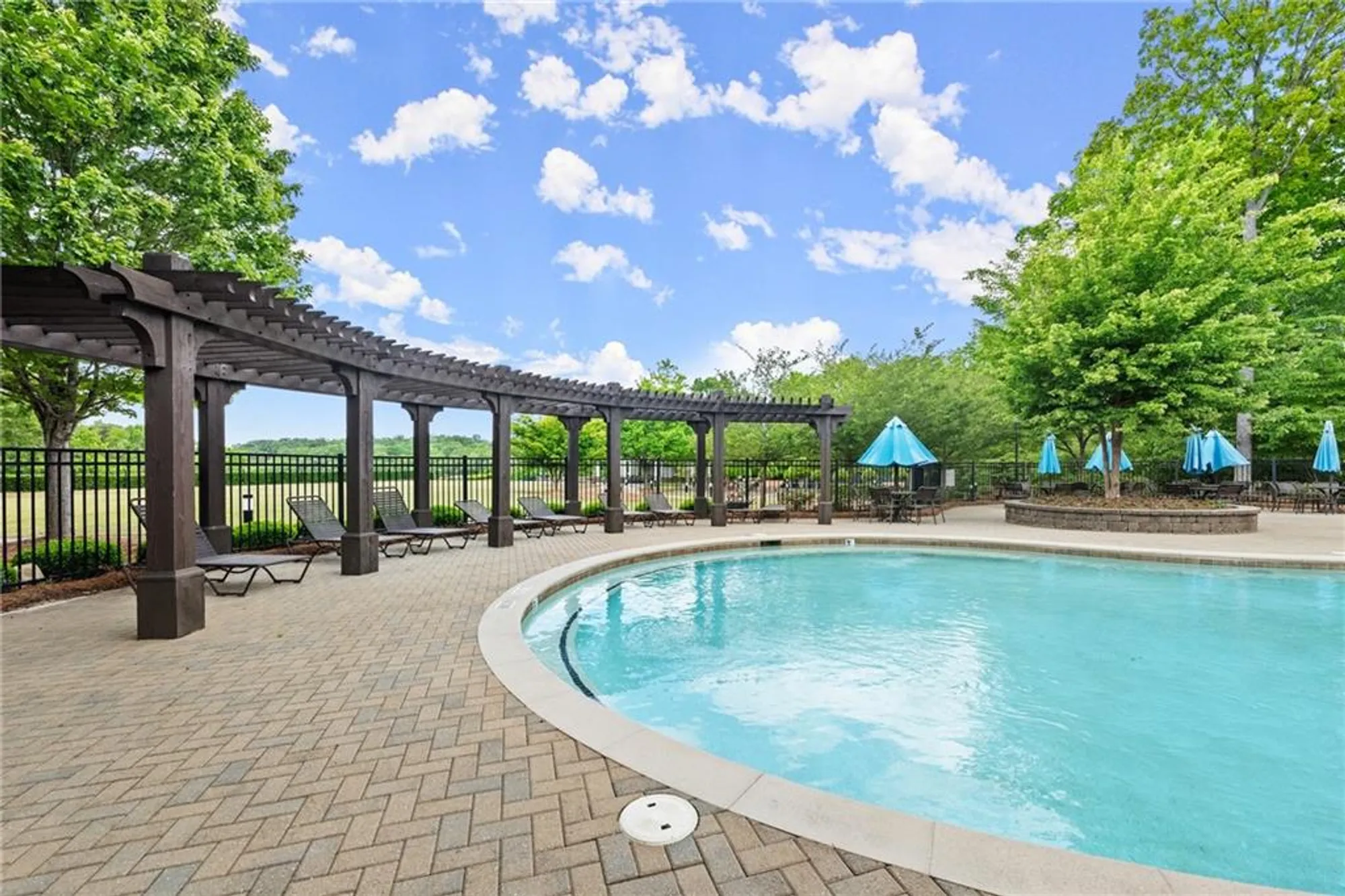 Property Slideshow image 43 of 58 | 3133 scarlet oak ln, Gainesville, GA, 30504