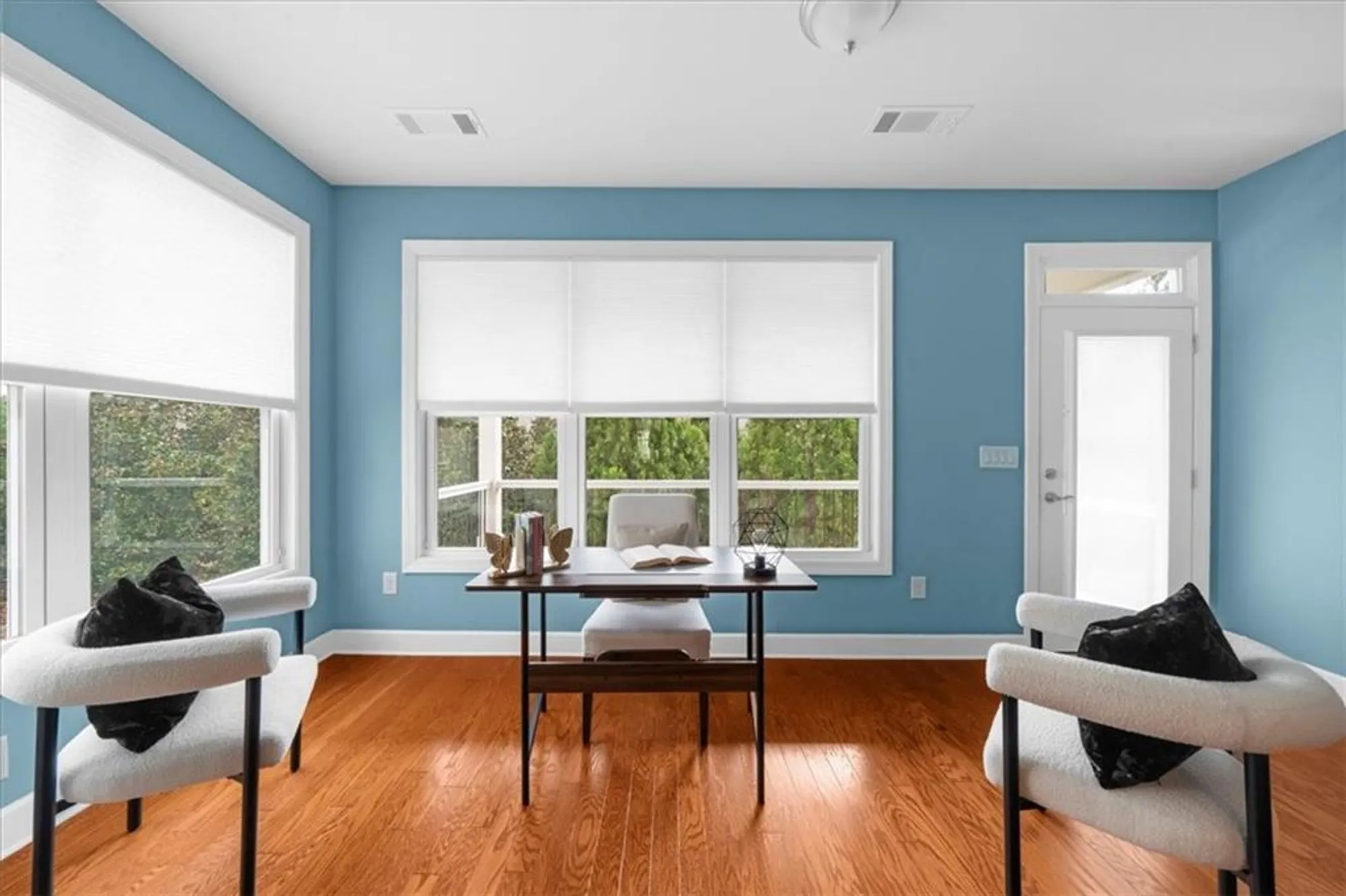 Property Slideshow image 12 of 81 | 3554 black cherry pt, Gainesville, GA, 30504