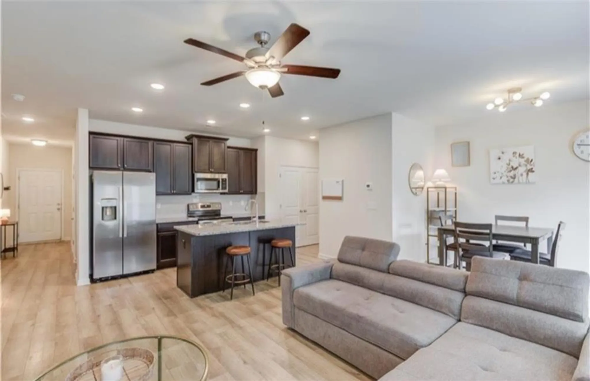 Property Slideshow image 9 of 25 | 4565 bishops ln, Oakwood, GA, 30566