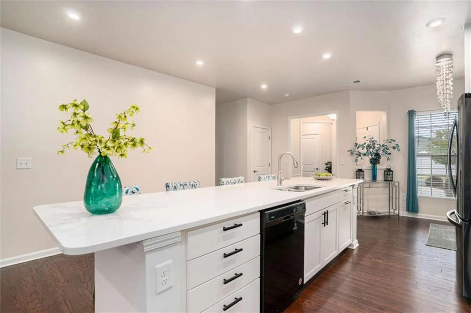 Property Slideshow image 12 of 29 | 124 ohoopee dr, Griffin, GA, 30223