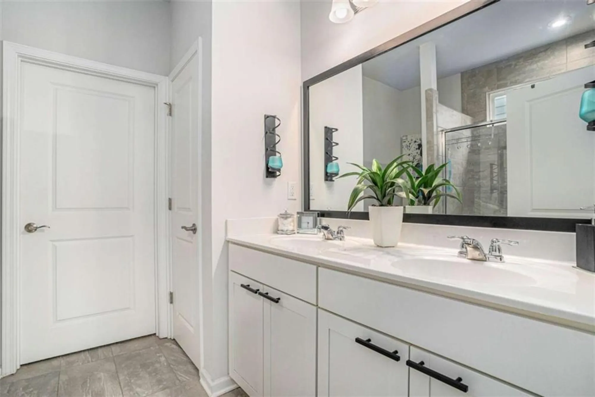 Property Slideshow image 18 of 29 | 124 ohoopee dr, Griffin, GA, 30223