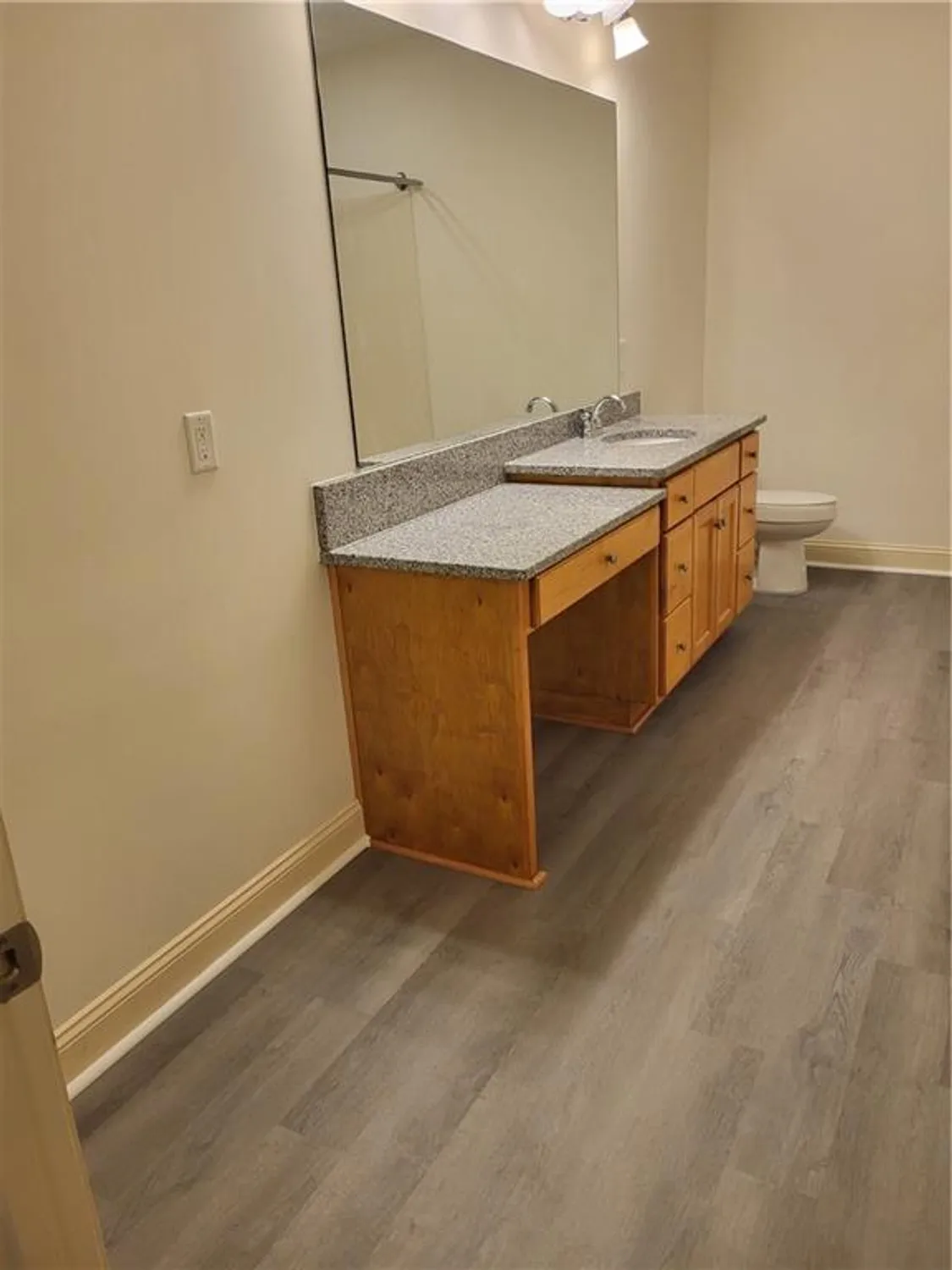 Property Slideshow image 57 of 69 | 1175 creek vista dr, Cumming, GA, 30041