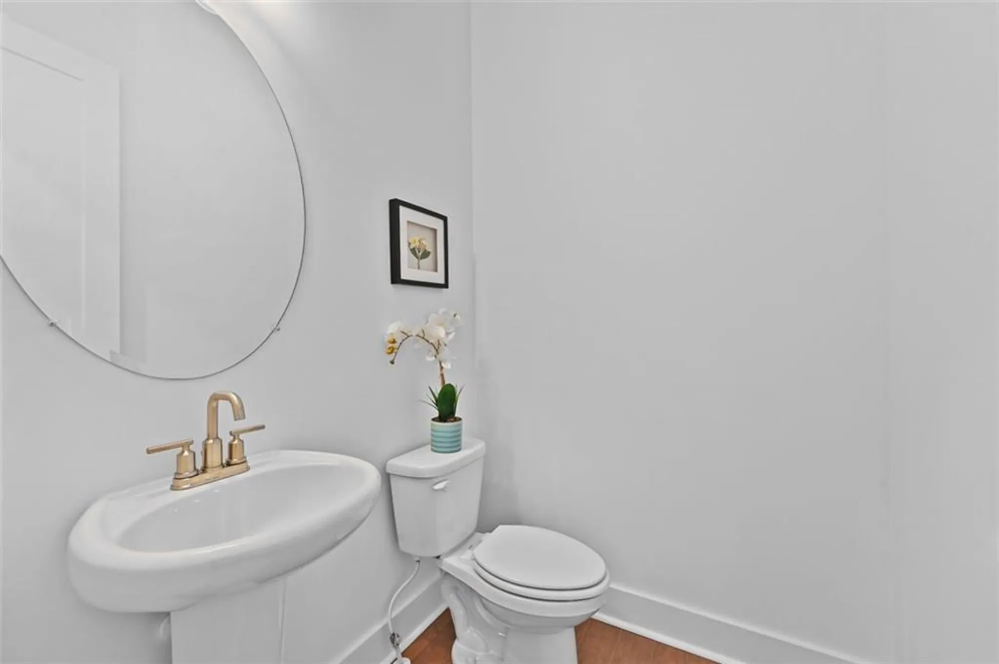 Property Slideshow image 7 of 36 | 7020 cottage grove dr, Flowery Branch, GA, 30542