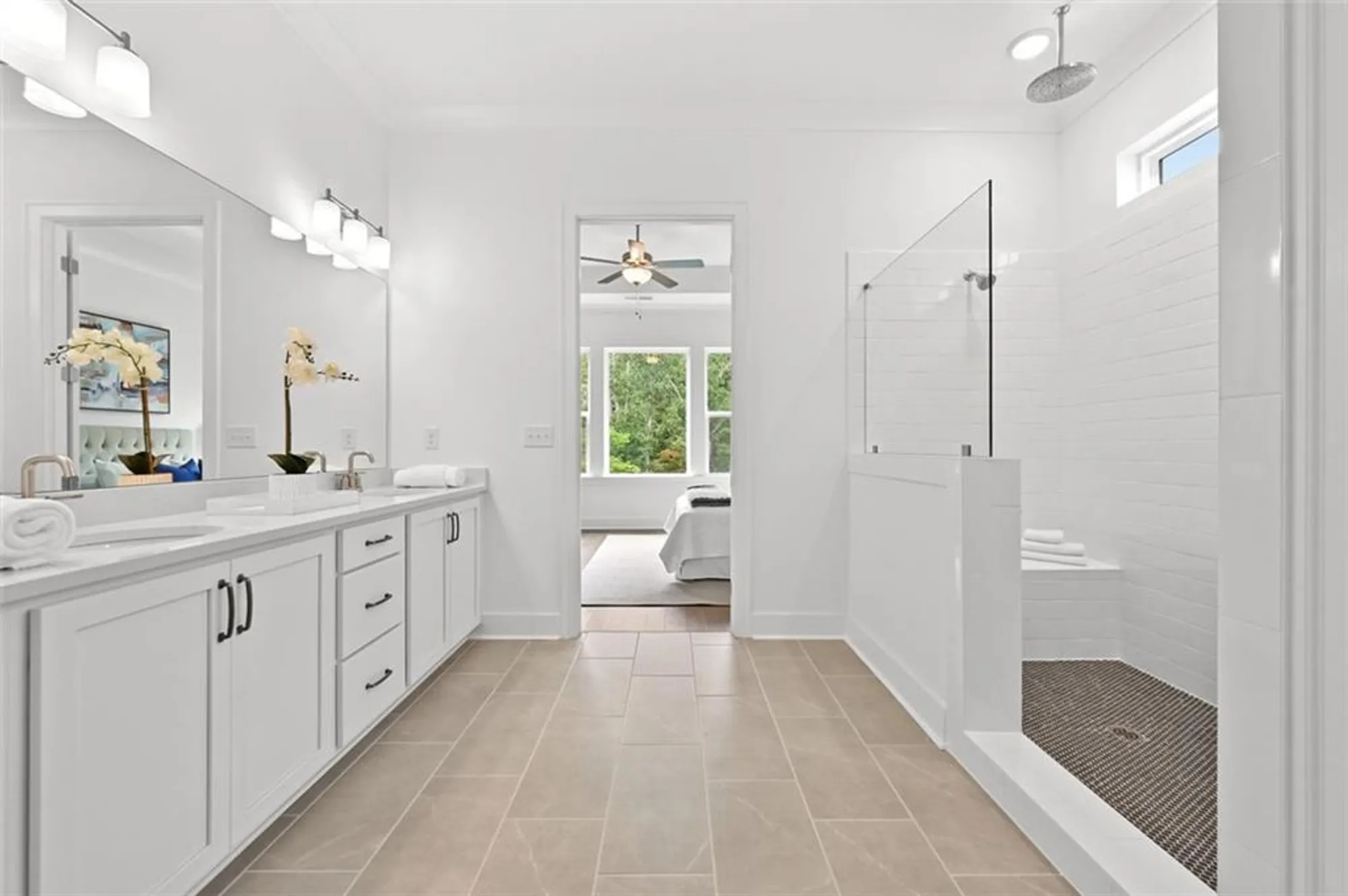 Property Slideshow image 18 of 36 | 7020 cottage grove dr, Flowery Branch, GA, 30542