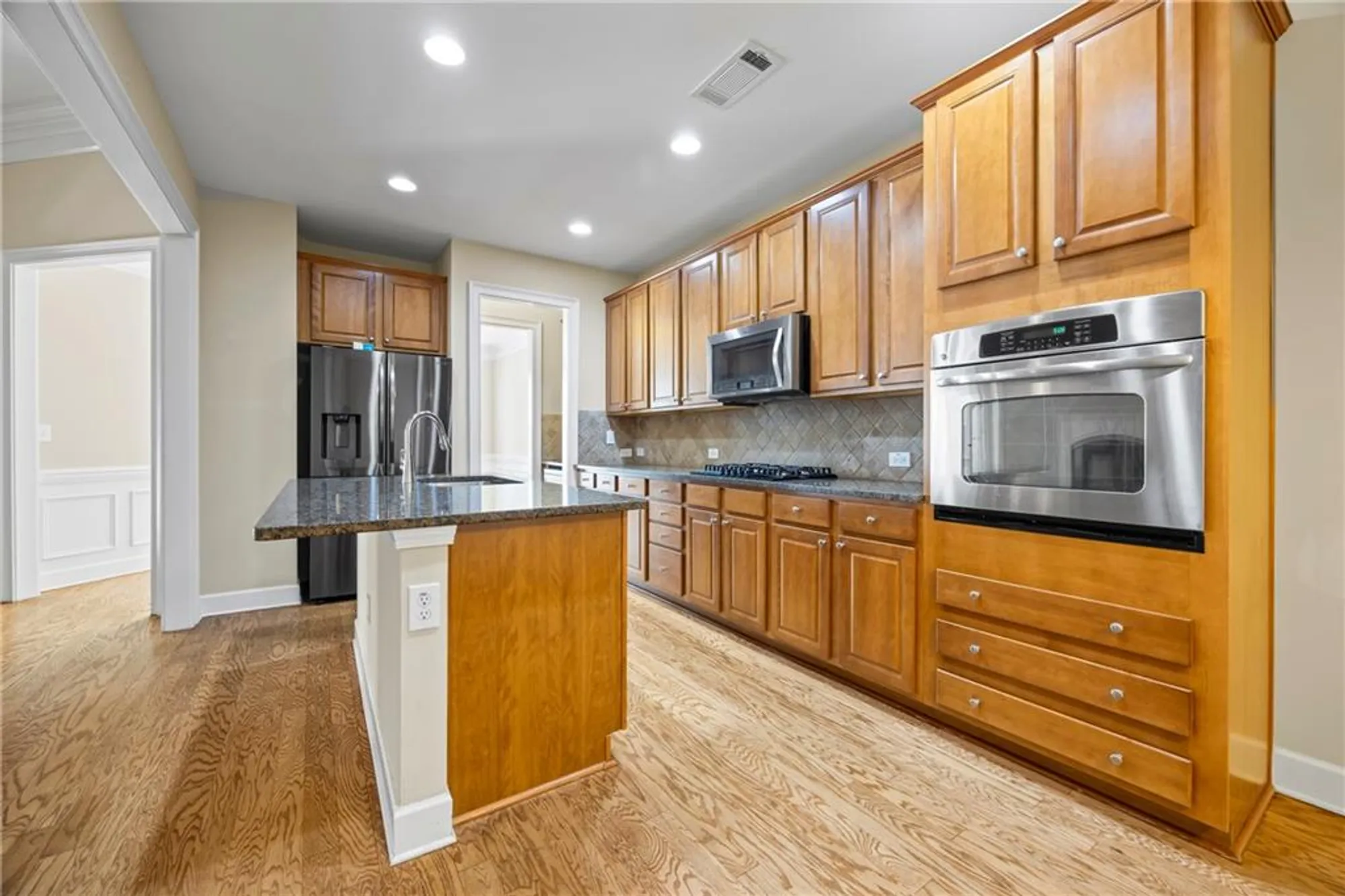 Property Slideshow image 16 of 64 | 3310 noble fir trce, Gainesville, GA, 30504