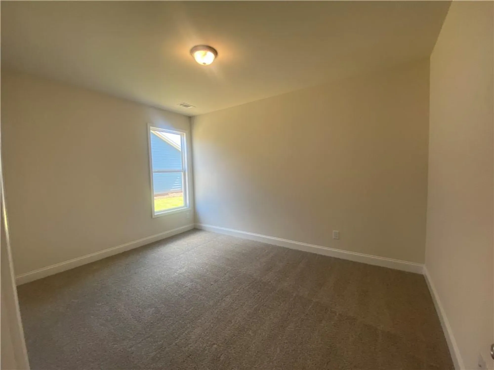 Property Slideshow image 8 of 65 | 134 oakdale rd, Jefferson, GA, 30549