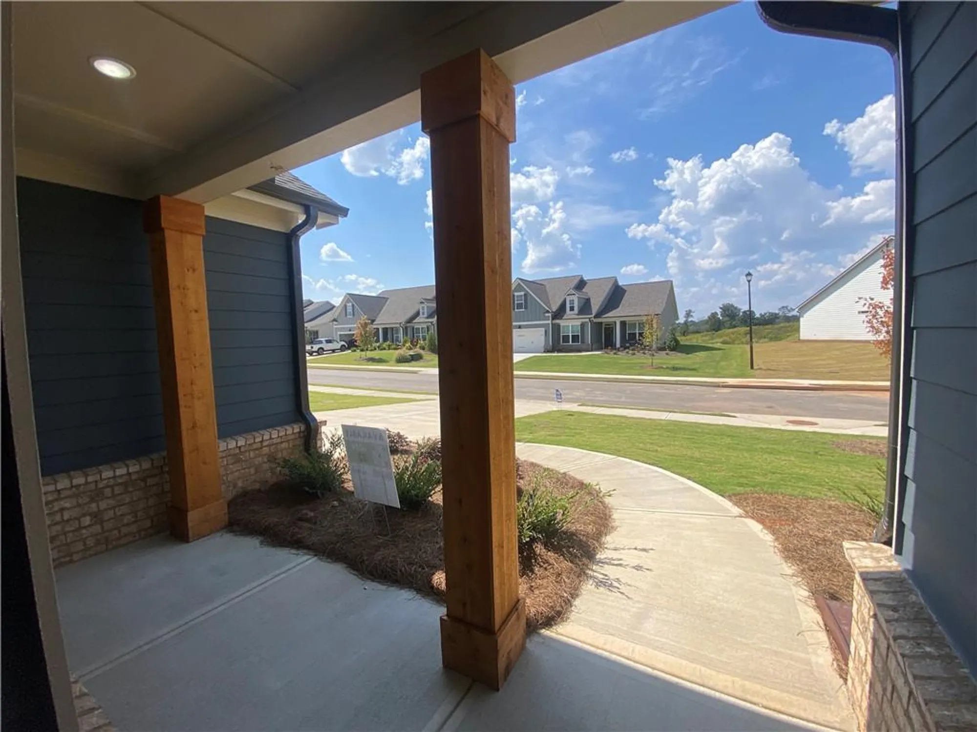 Property Slideshow image 4 of 69 | 150 oakdale rd, Jefferson, GA, 30549