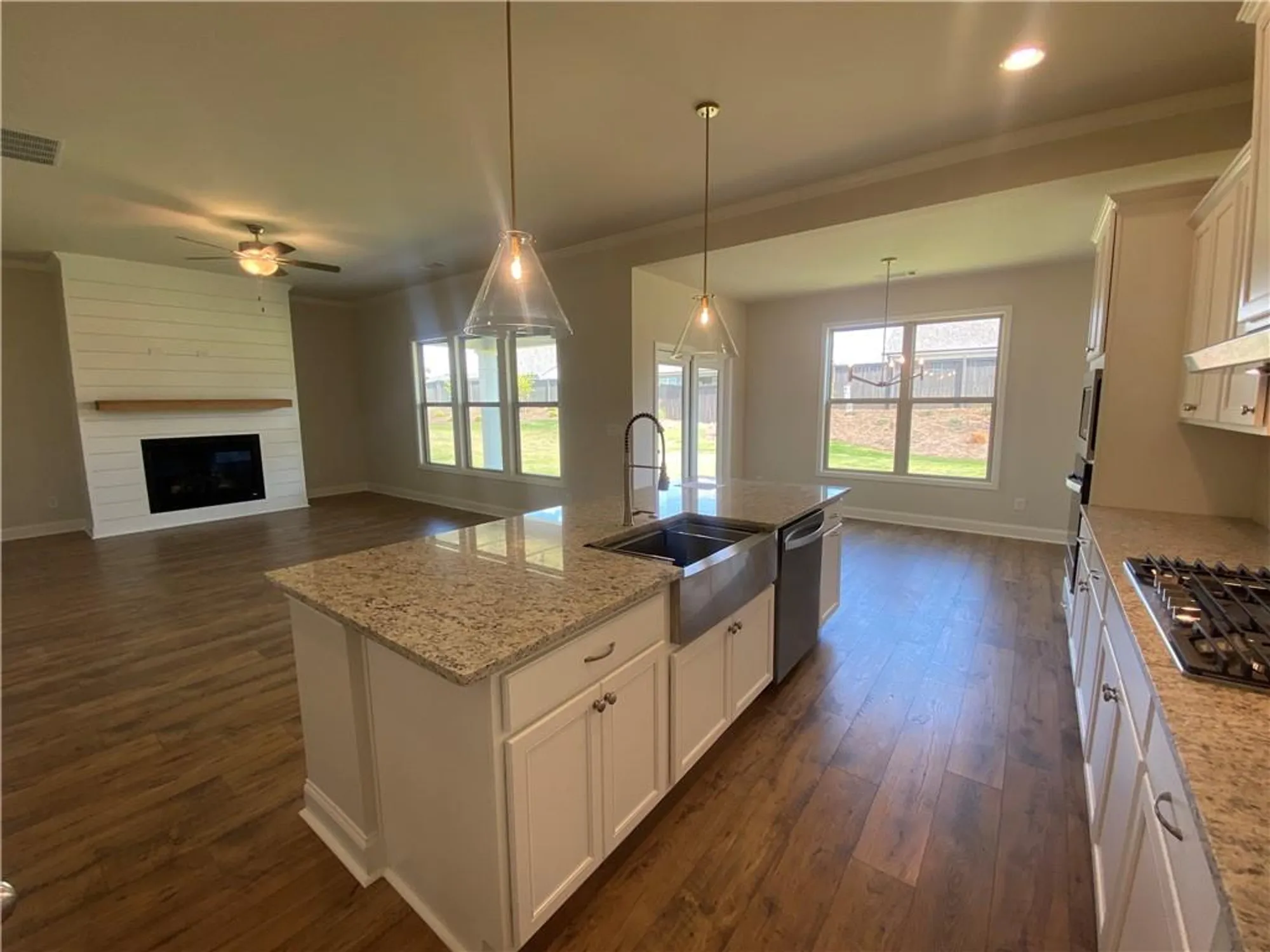 Property Slideshow image 32 of 69 | 150 oakdale rd, Jefferson, GA, 30549