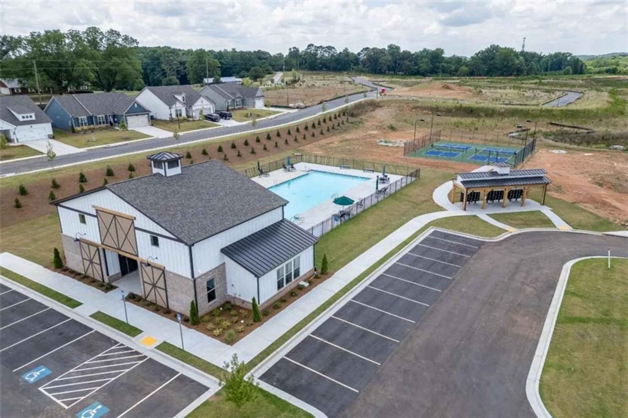 Property Slideshow image 49 of 69 | 150 oakdale rd, Jefferson, GA, 30549