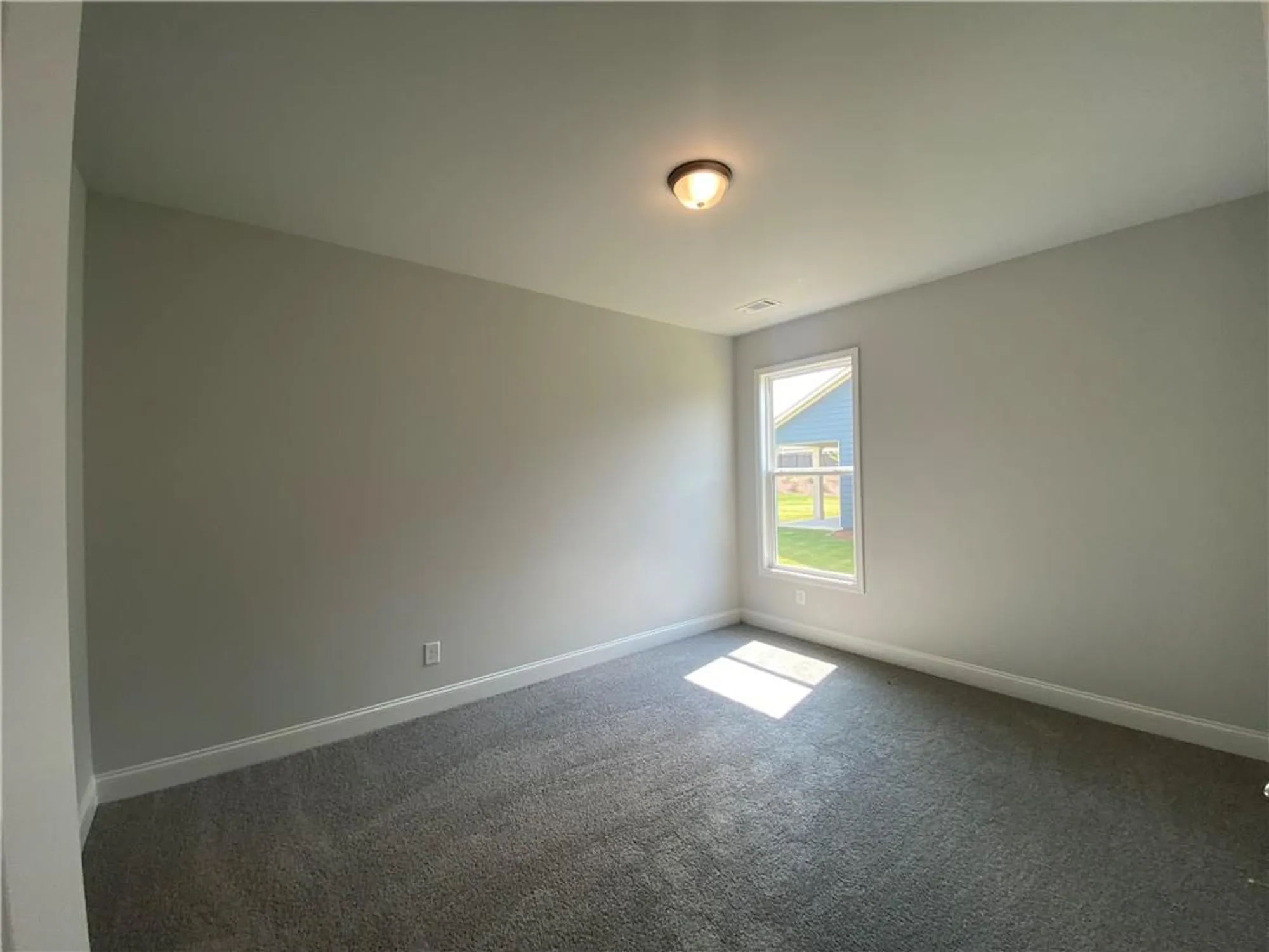 Property Slideshow image 9 of 64 | 164 oakdale rd, Jefferson, GA, 30549