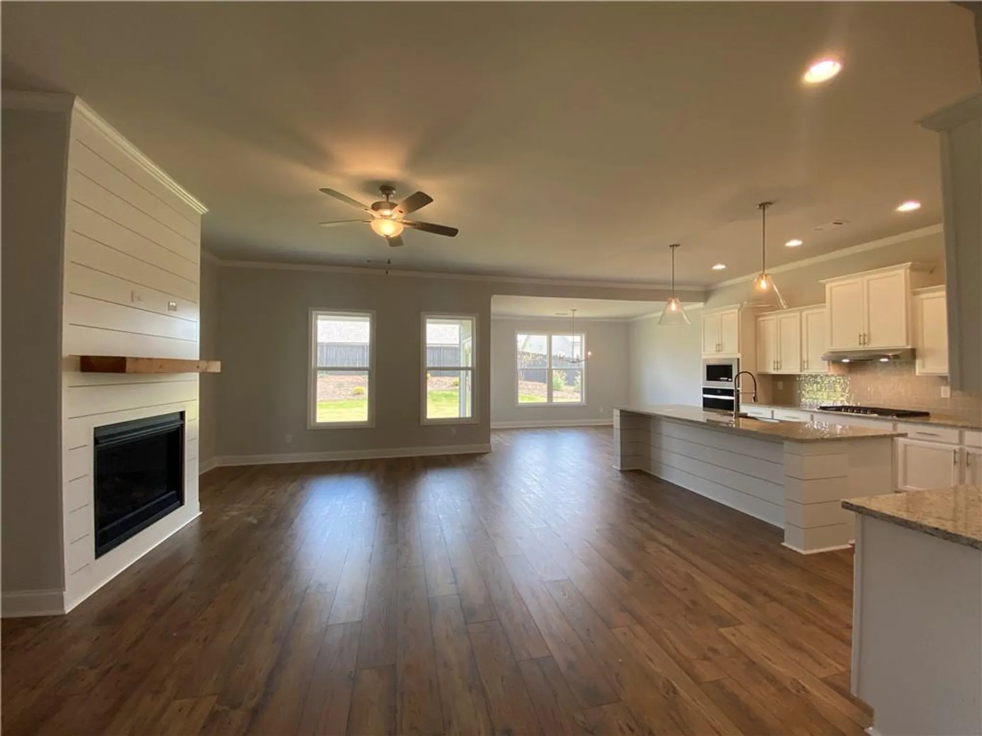 Property Slideshow image 10 of 64 | 164 oakdale rd, Jefferson, GA, 30549