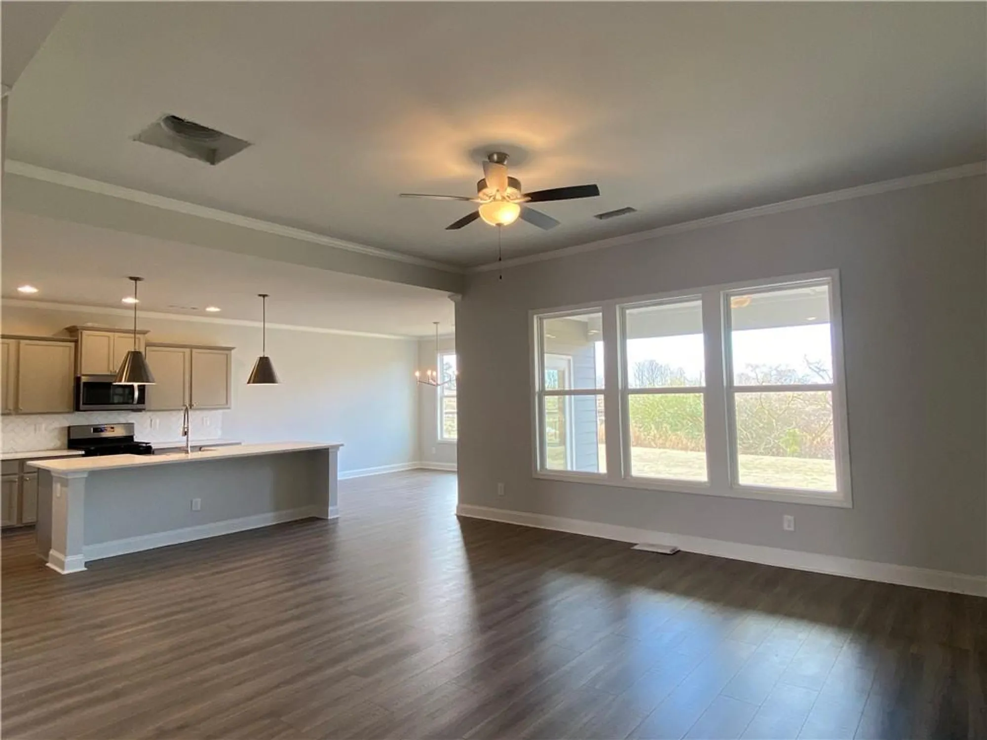 Property Slideshow image 9 of 56 | 166 montview dr, Jefferson, GA, 30549