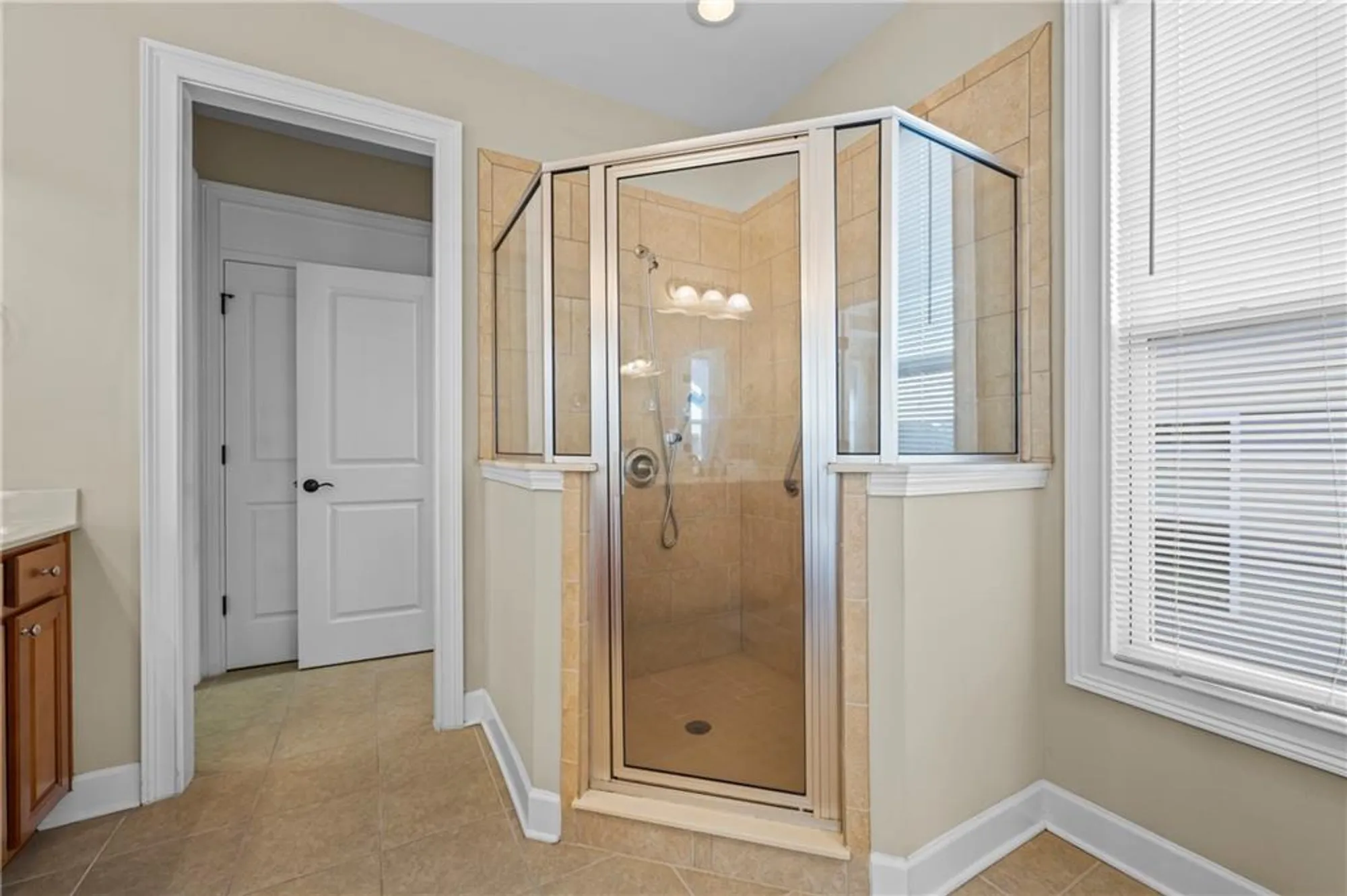 Property Slideshow image 29 of 64 | 3310 noble fir trce, Gainesville, GA, 30504