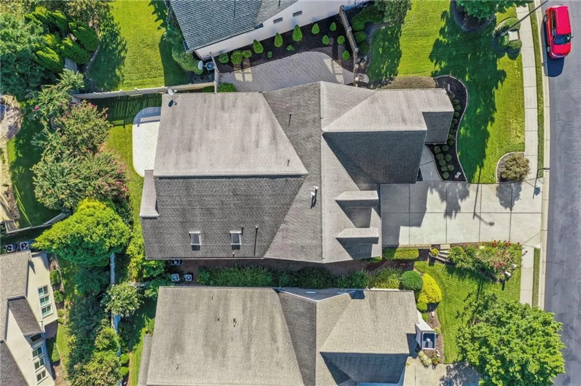 Property Slideshow image 52 of 62 | 147 cadence trl, Canton, GA, 30115