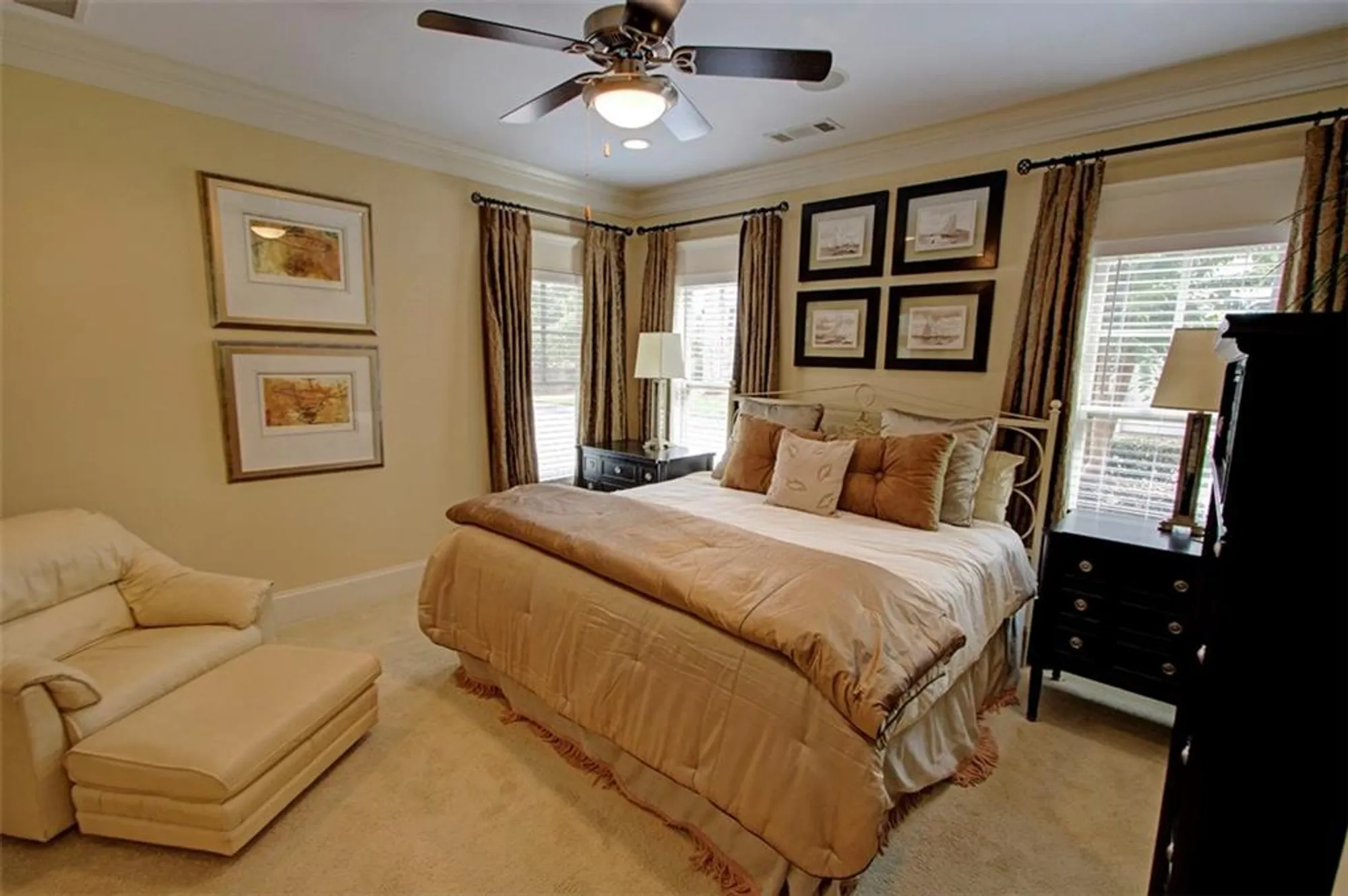 Property Slideshow image 11 of 72 | 2689 middlecreek way, Cumming, GA, 30041
