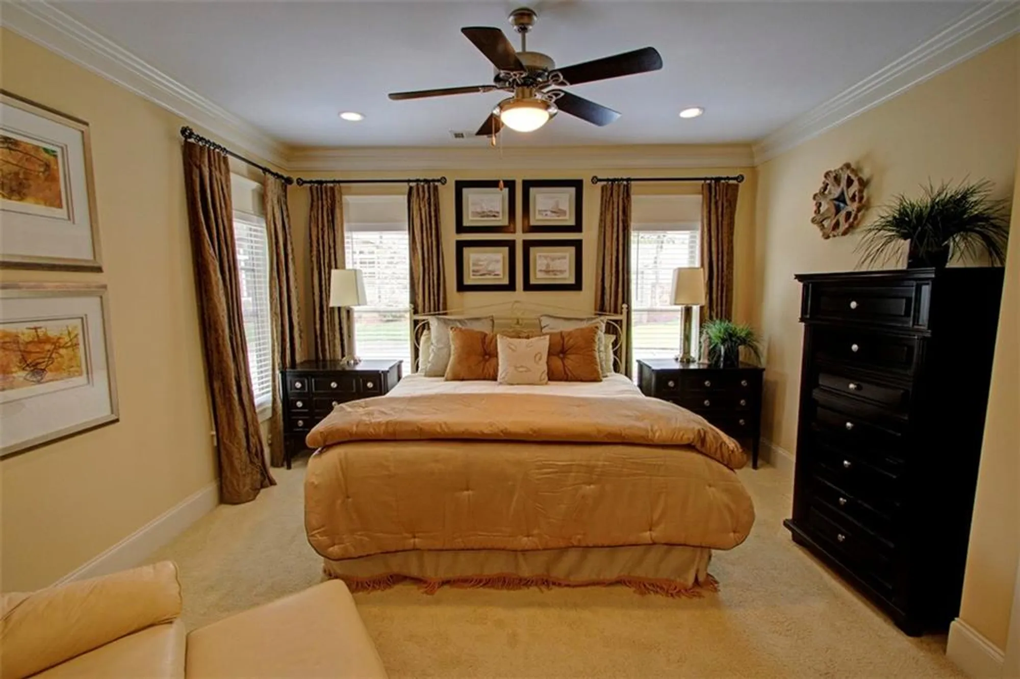 Property Slideshow image 12 of 72 | 2689 middlecreek way, Cumming, GA, 30041