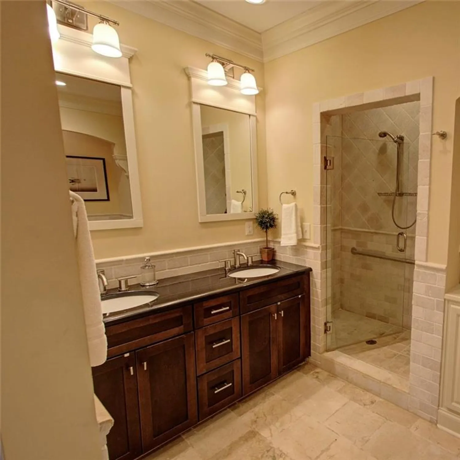Property Slideshow image 15 of 72 | 2689 middlecreek way, Cumming, GA, 30041